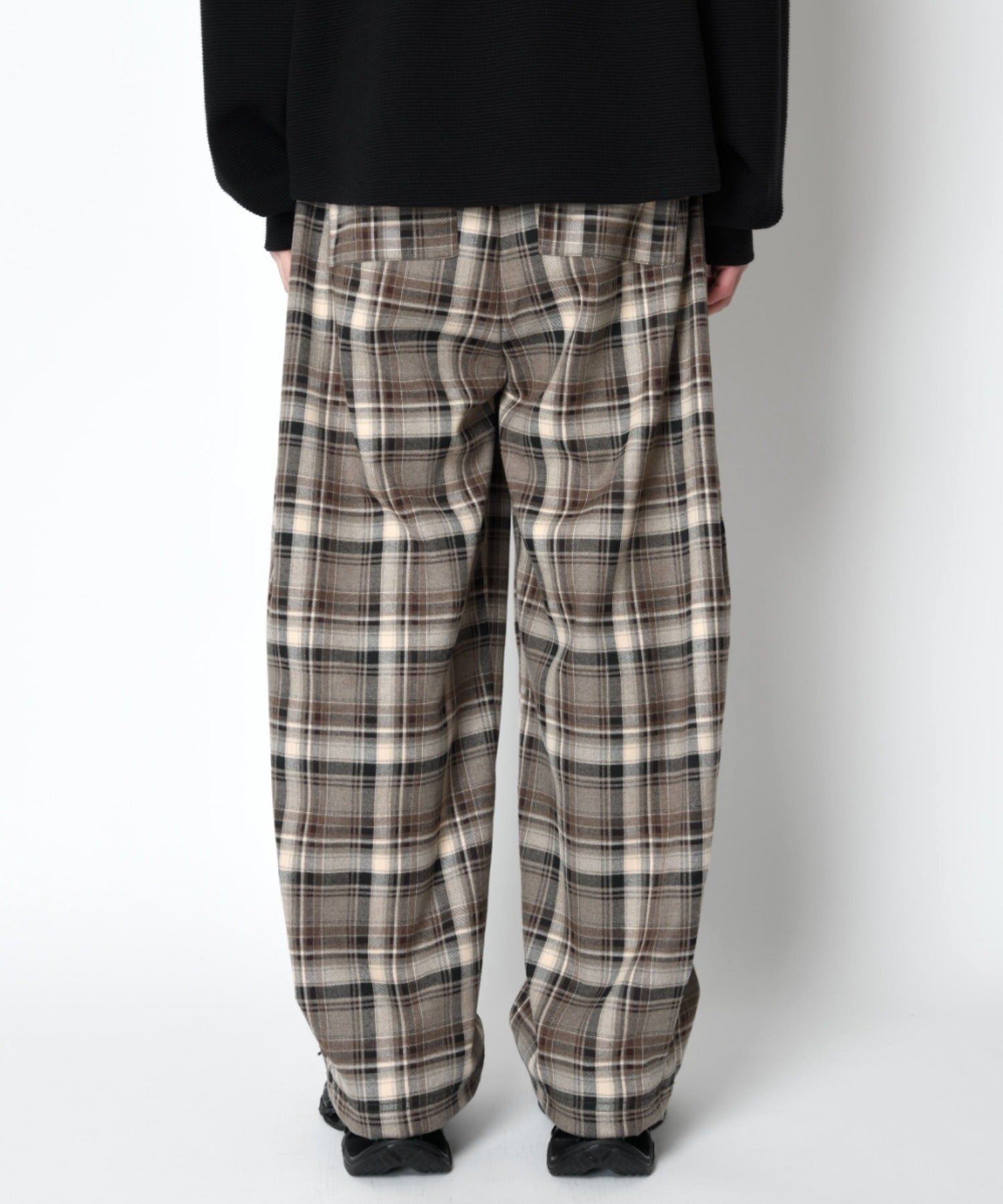 Side-tuck balloon pants - beige check