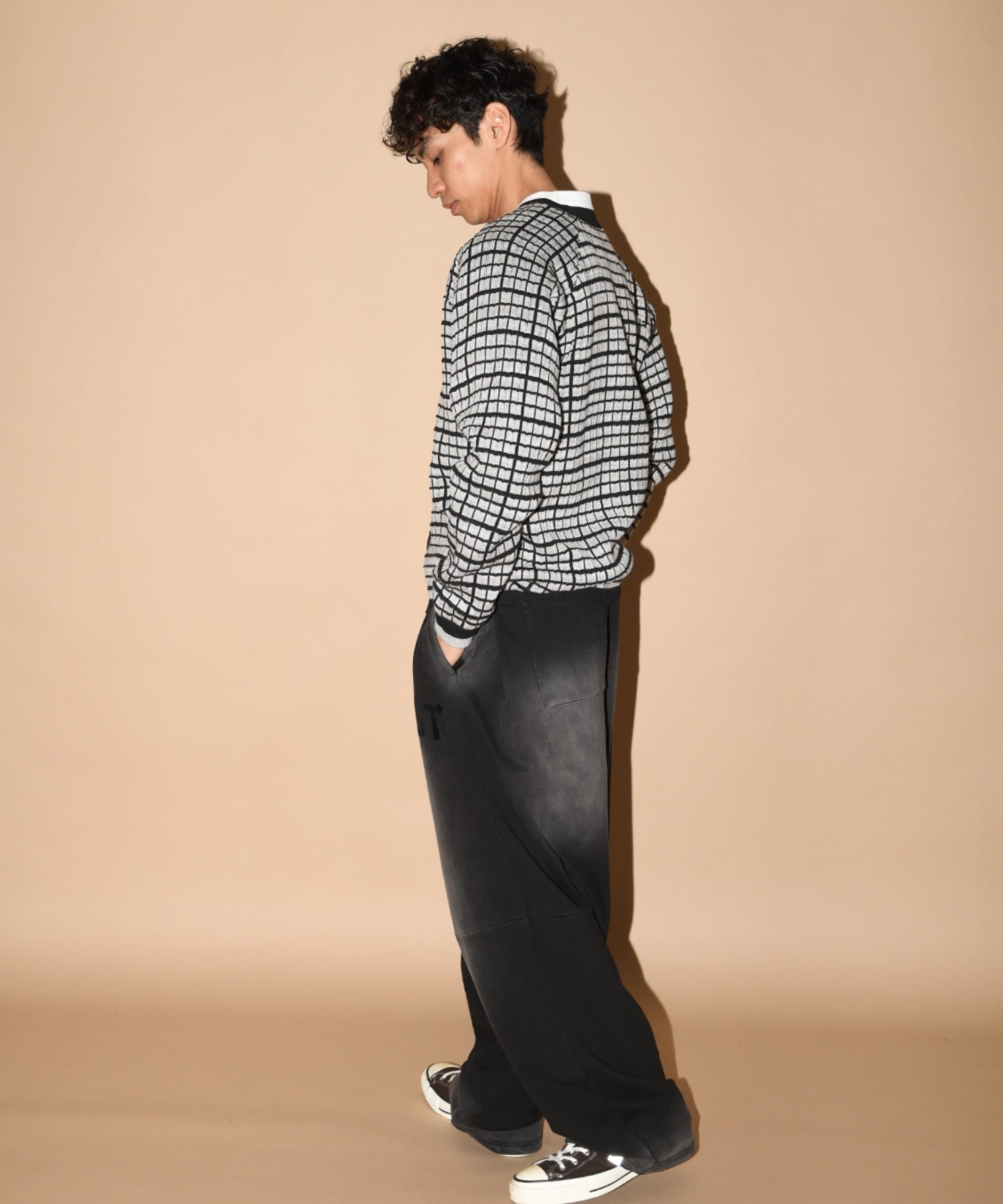 Sun faded Flocky print Sweat Side-tuck Wide Pants - black