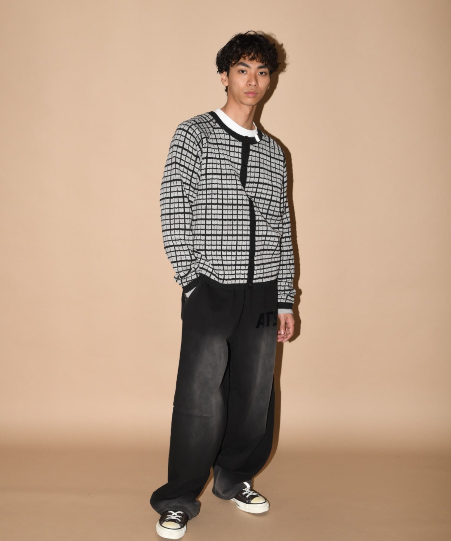 Graph check Knit Cardigan - cream/brown
