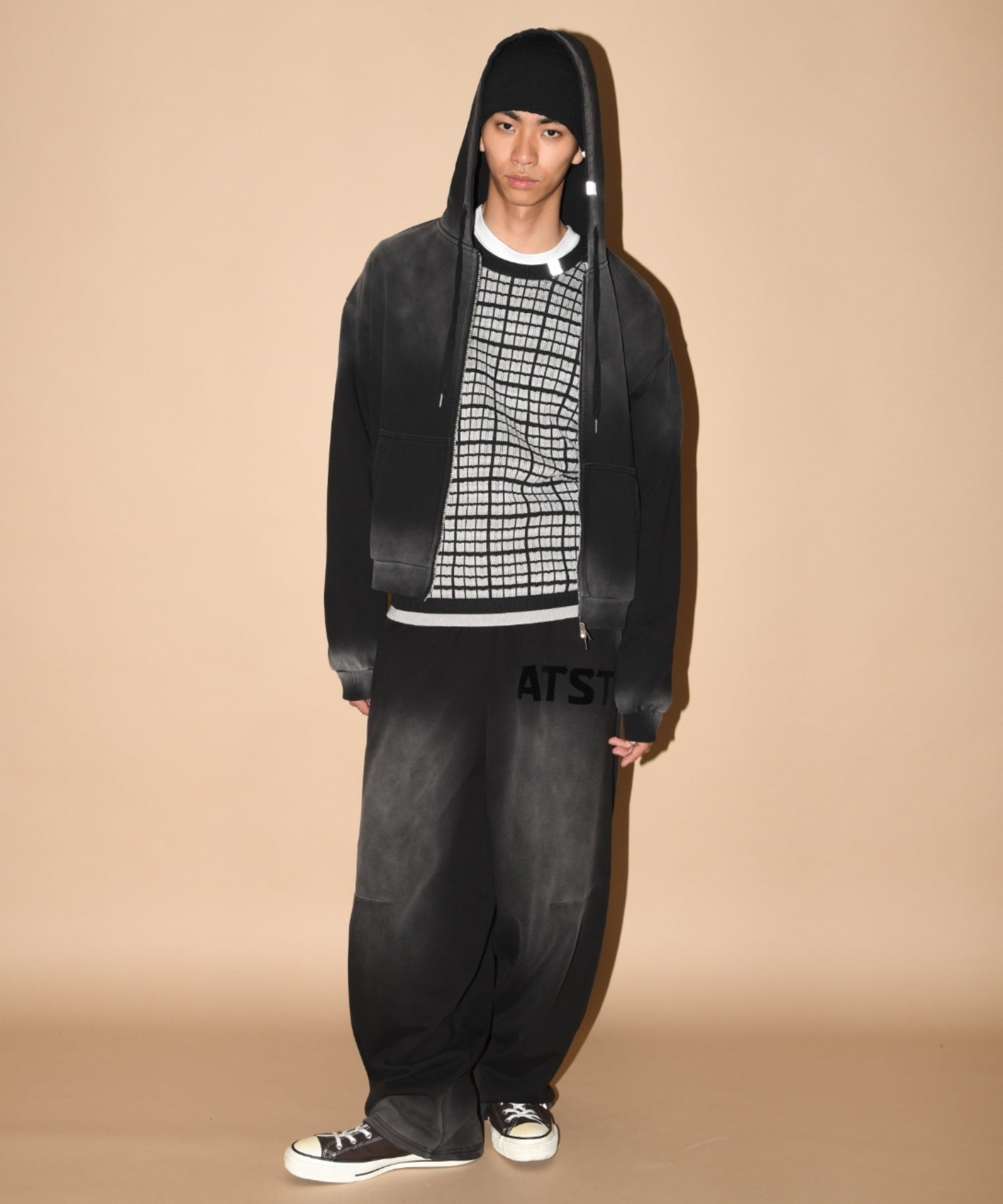 Graph check Knit Crew-neck - black/black