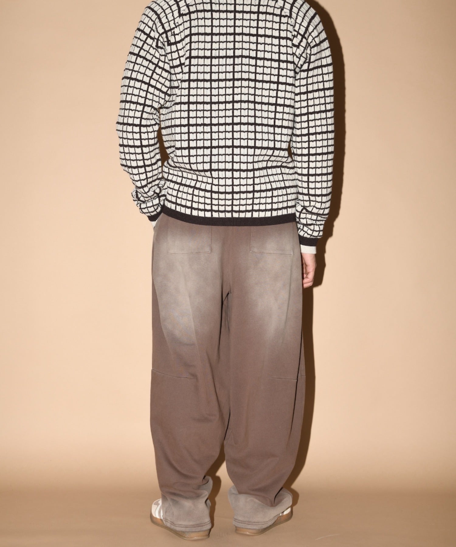 Sun faded Flocky print Sweat Side-tuck Wide Pants - black
