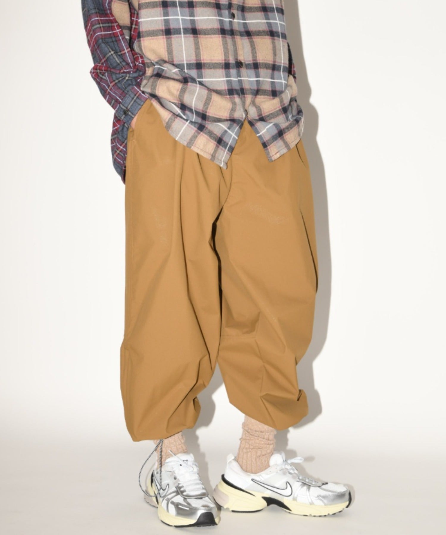 Neo slacks - khaki/gray