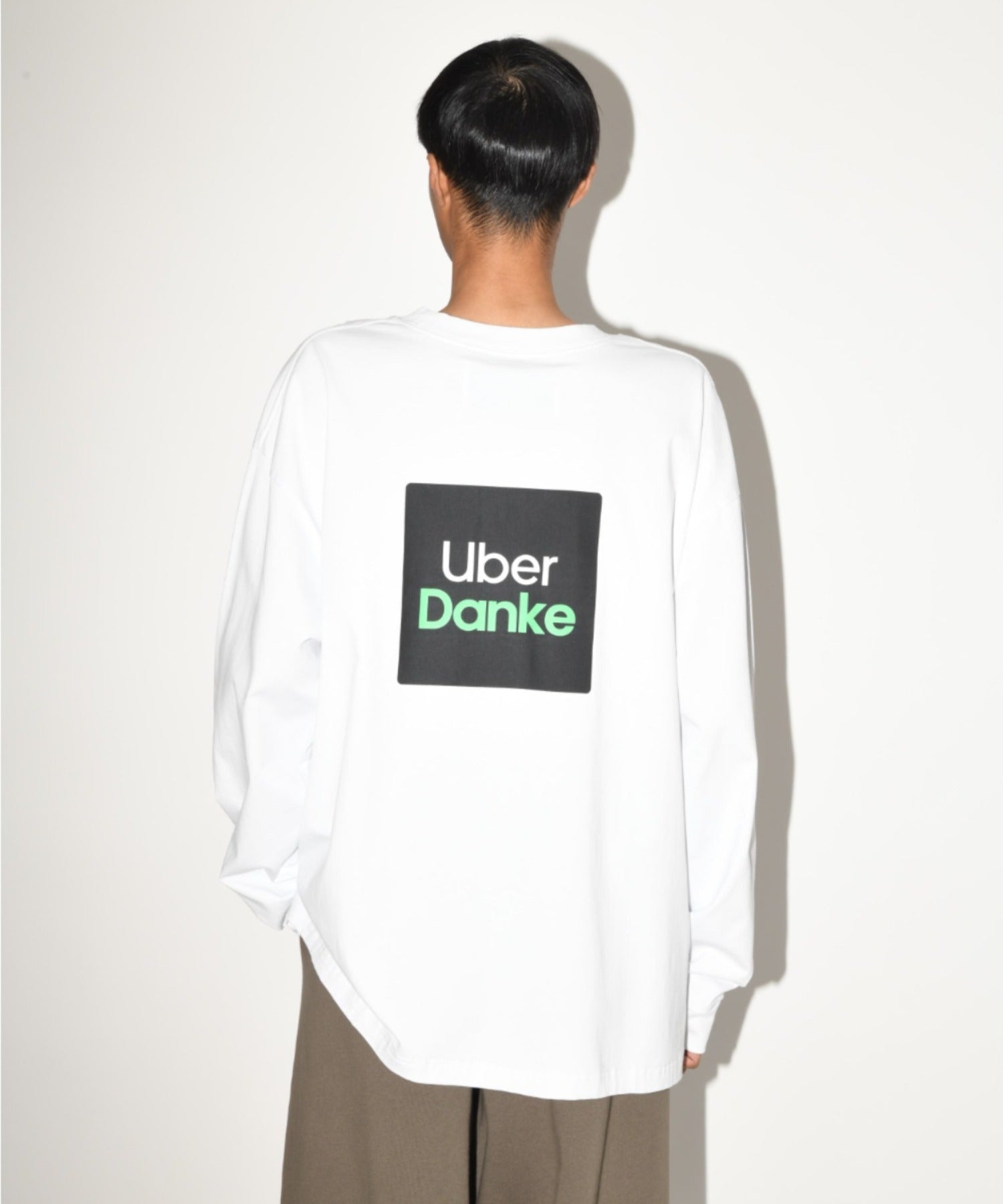 Uber Danke' L/S T-shirt - white