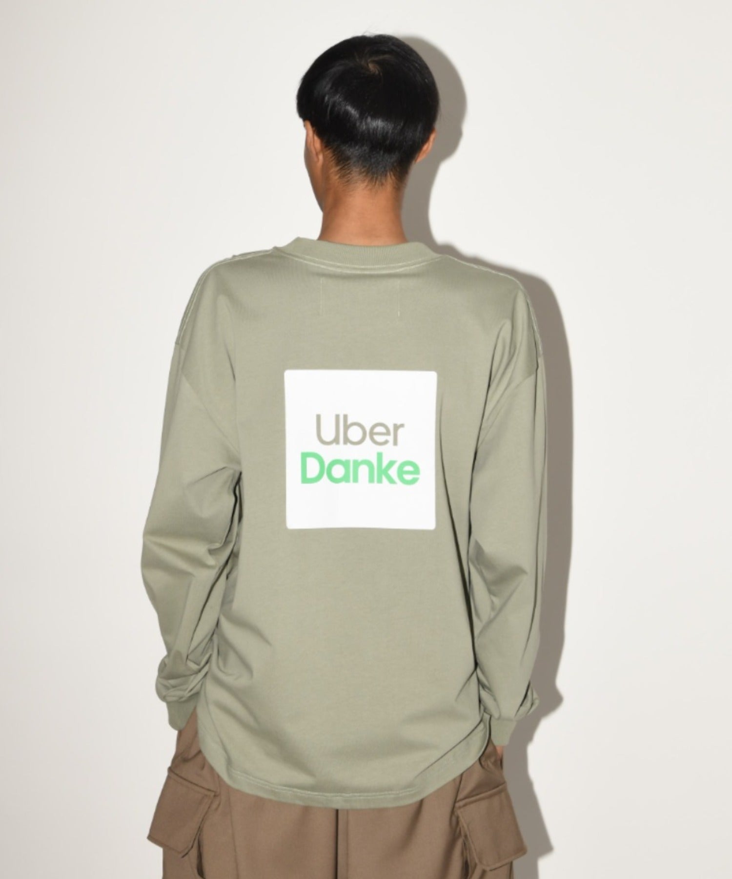 Uber Danke' L/S T-shirt - white