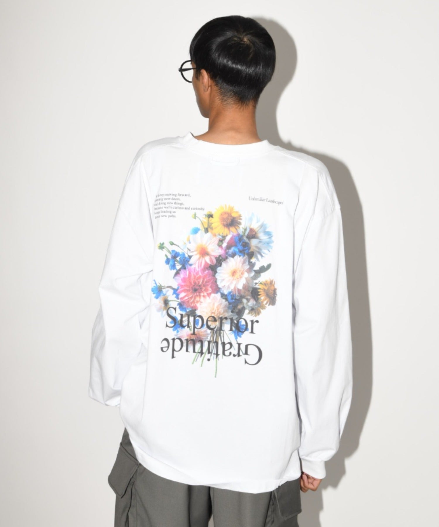 'Flower' L/S T - sage green