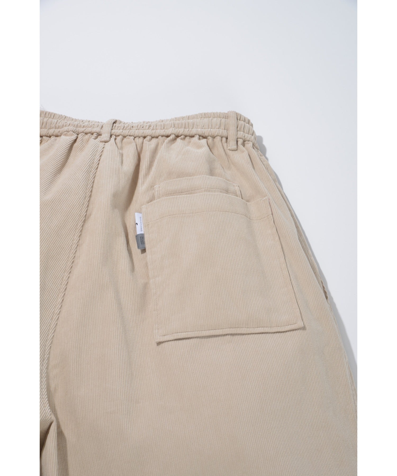 Corduroy neo slacks - black