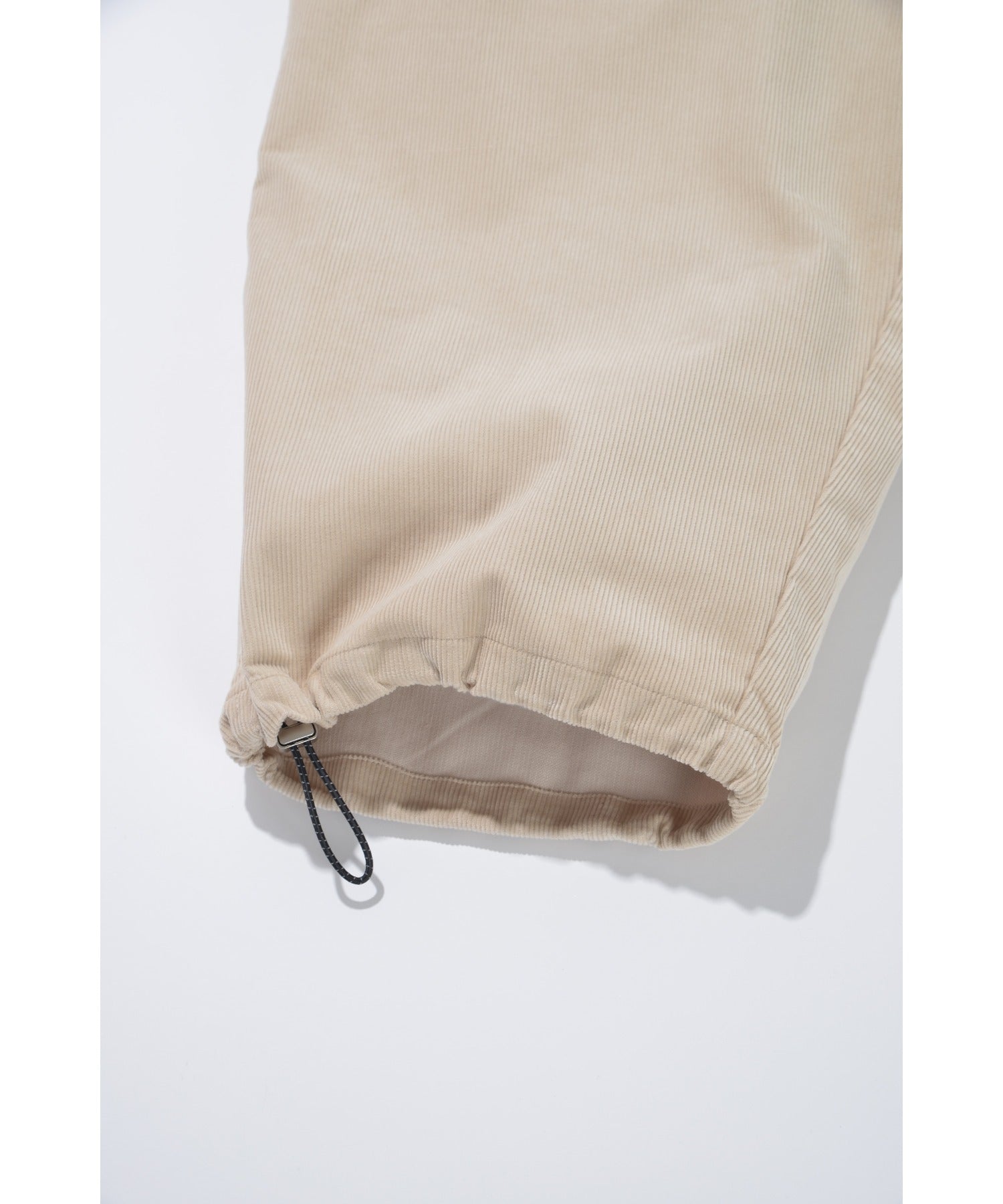 Corduroy neo slacks - black