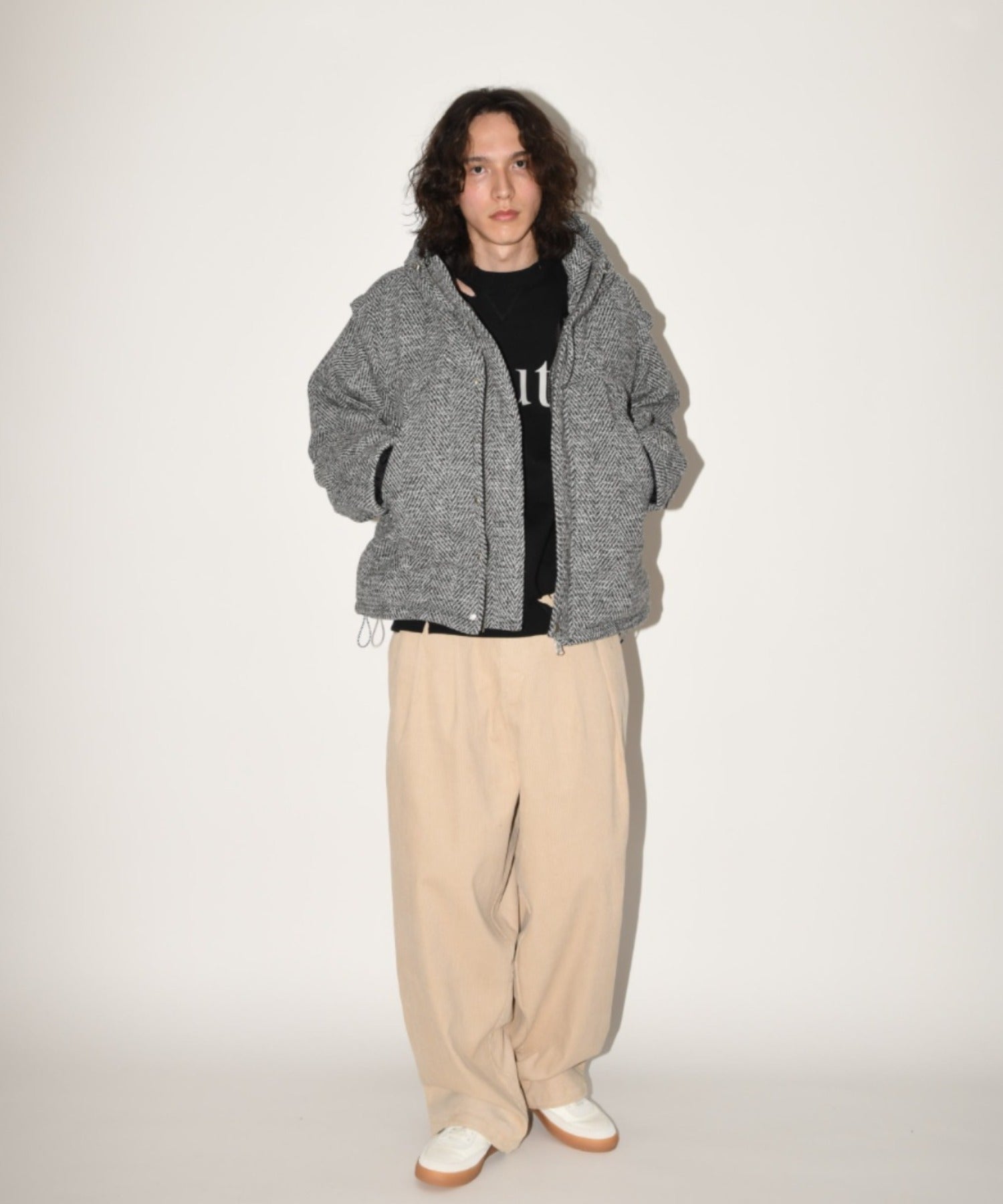 Corduroy neo slacks - black