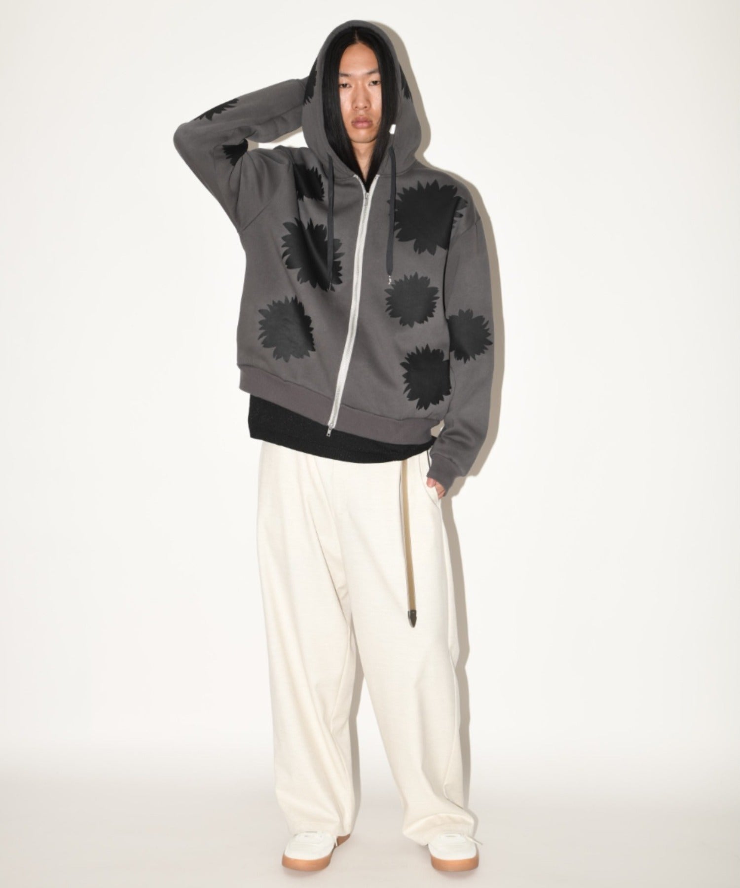 Flower sweat zip-hoodie - c.gray