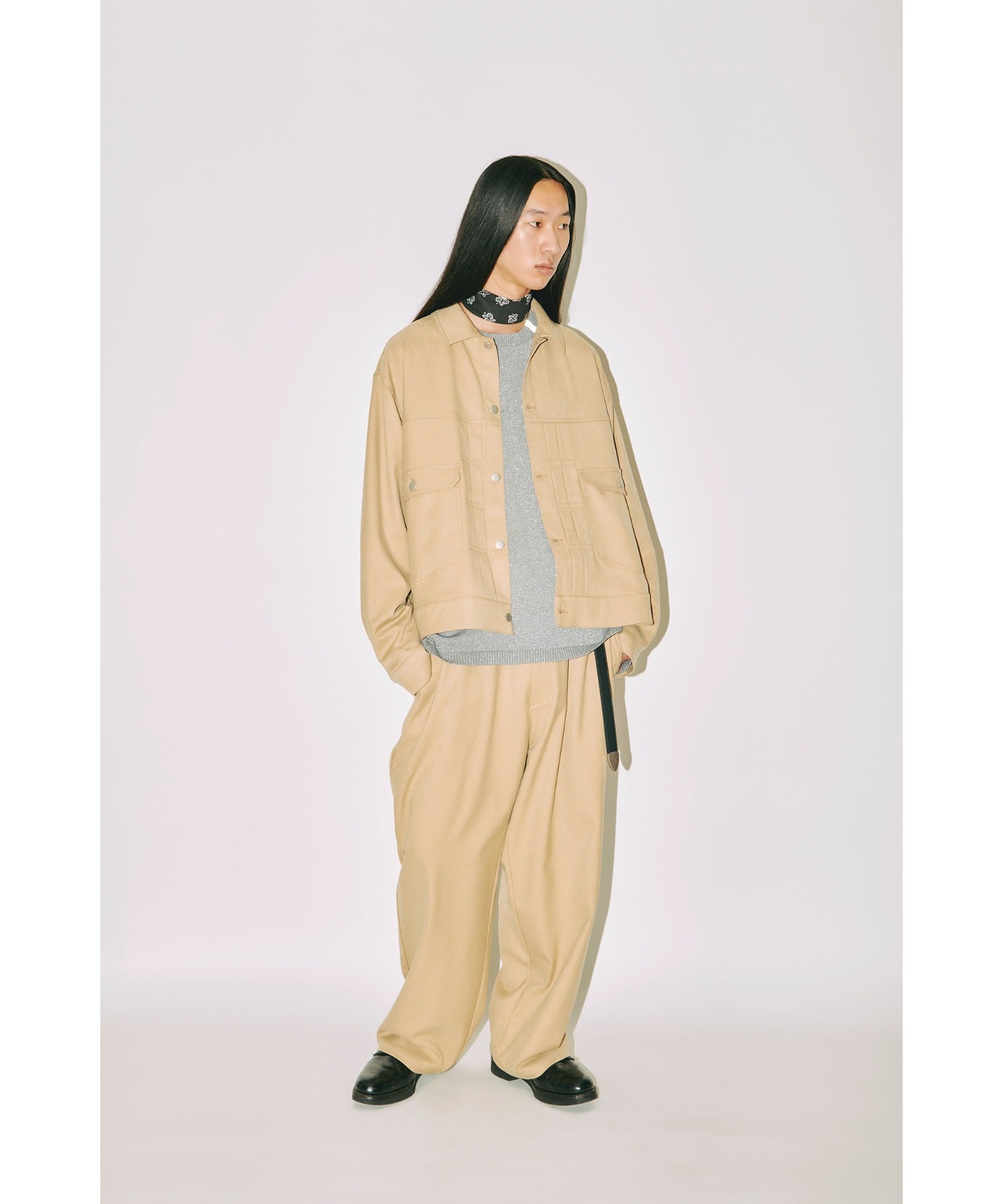 Long narrow belt - white