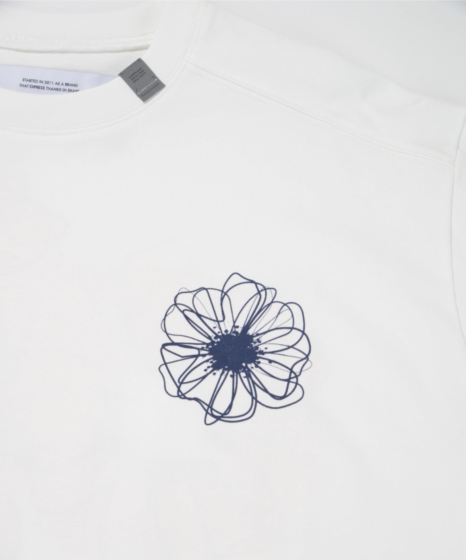 ”Bic flower" S/S T-shirt - white