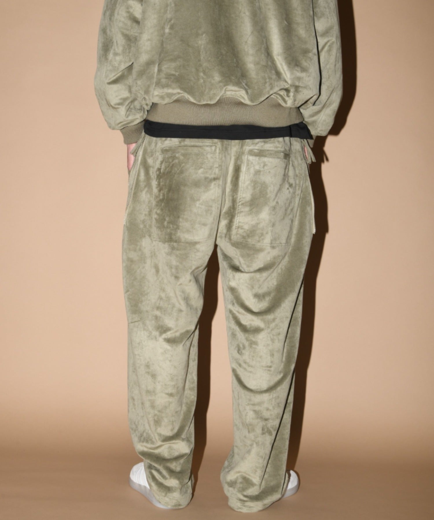 Faux Suede Side-zip Wide Pants - l.khaki