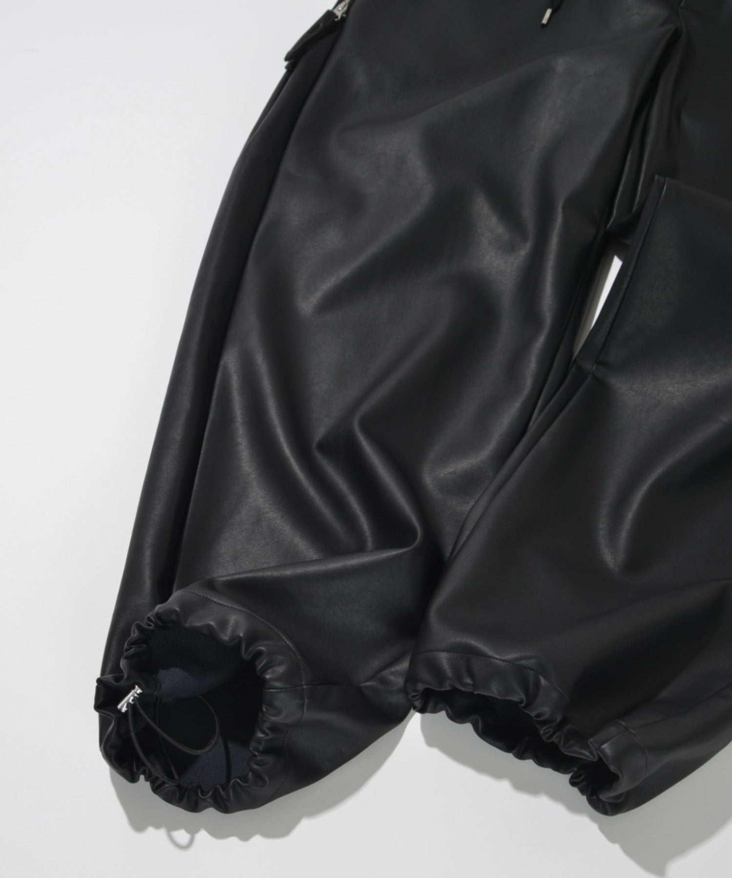 Faux Leather Side-zip Wide Pants - black