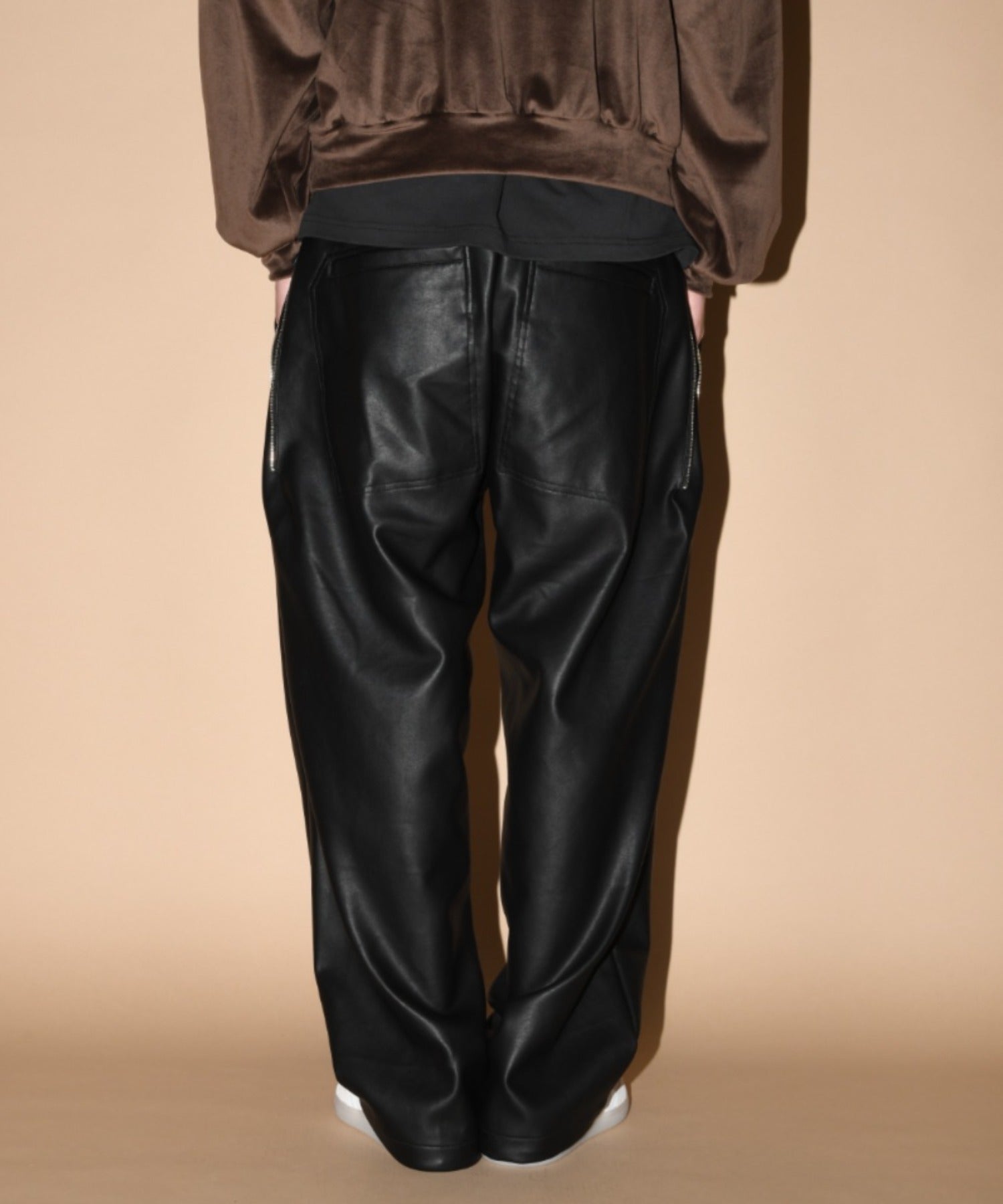 Faux Leather Side-zip Wide Pants - black