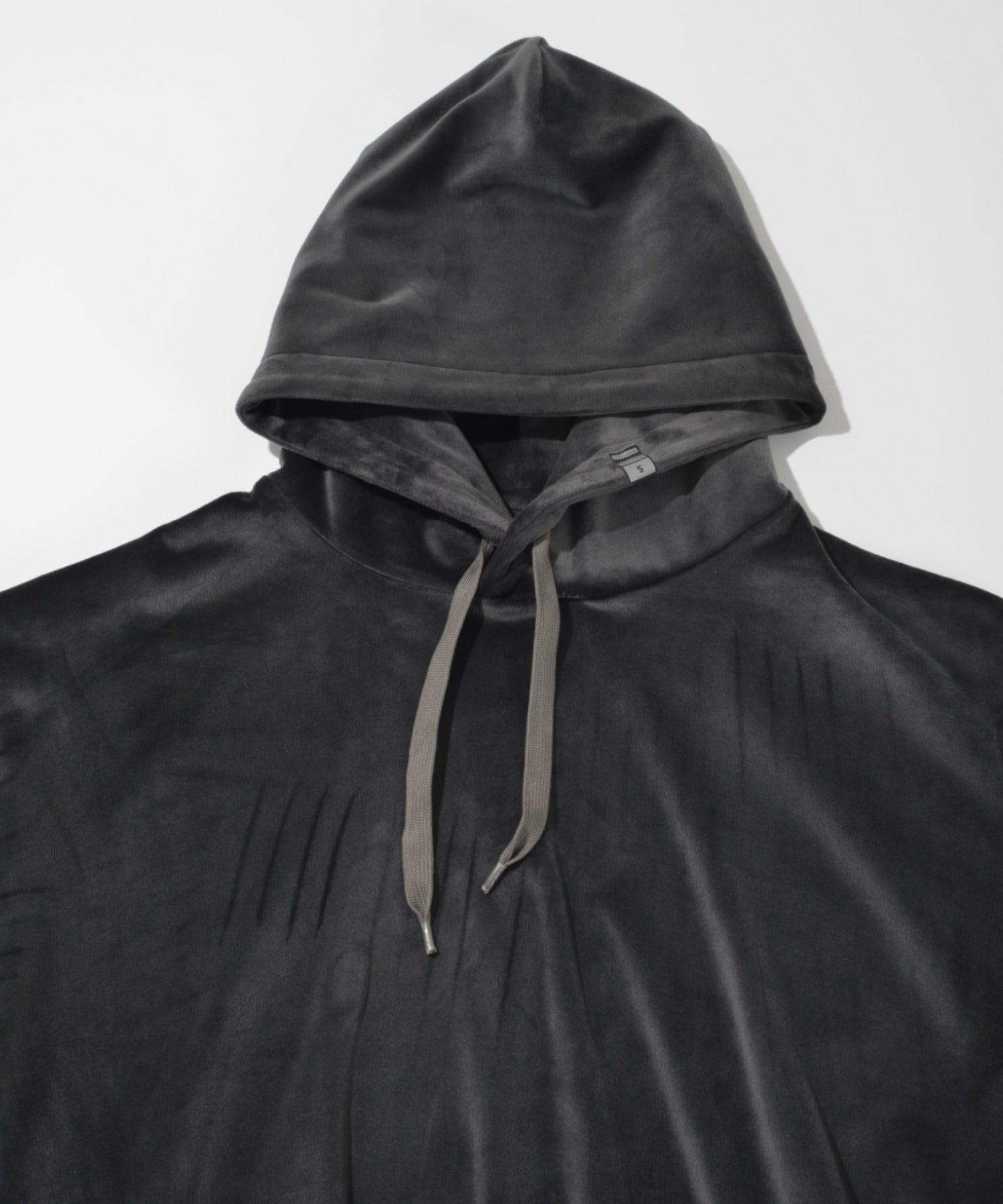 Velour Short Hoodie - black