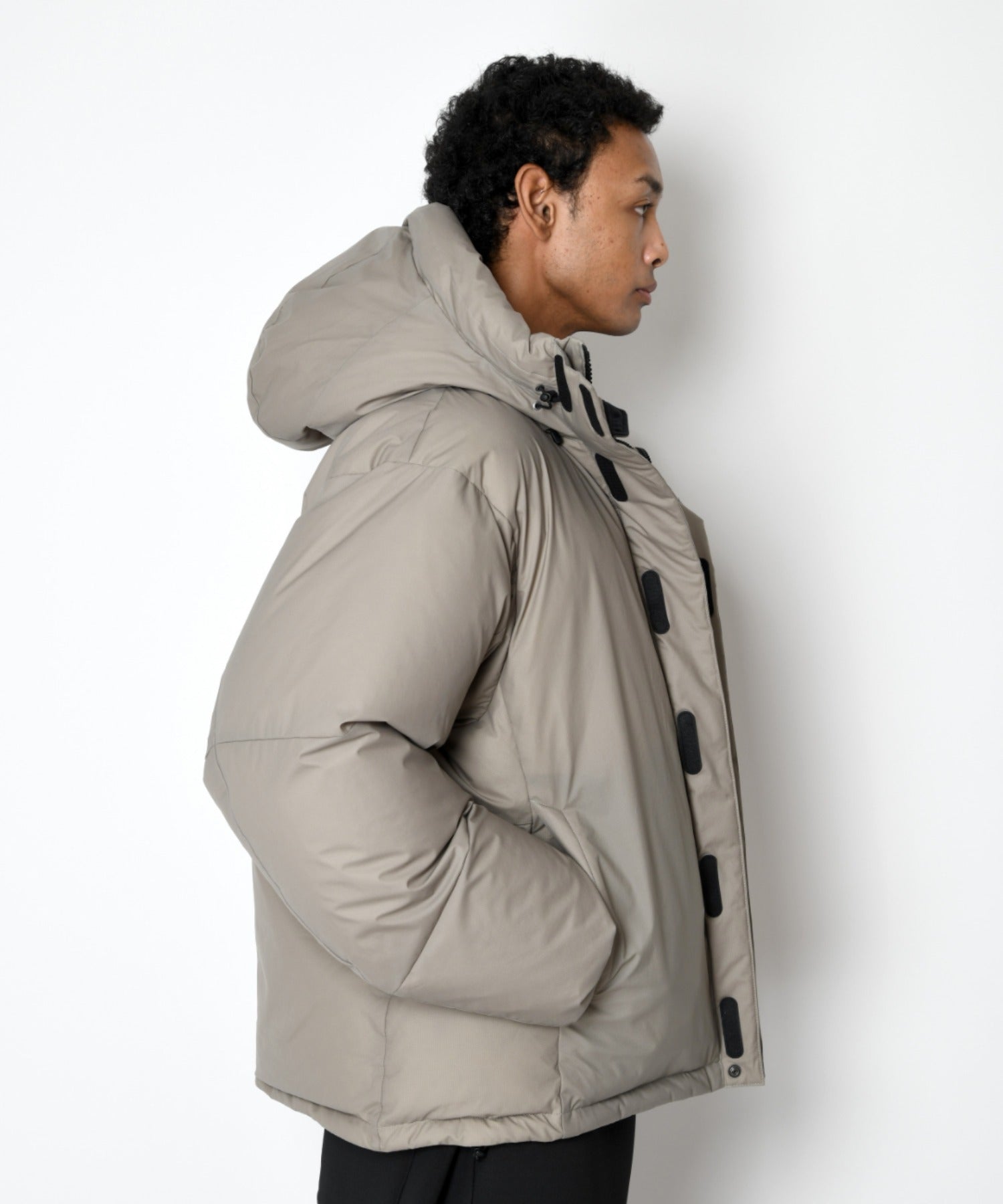 AOAP Collaboration Down Jacket - khaki
