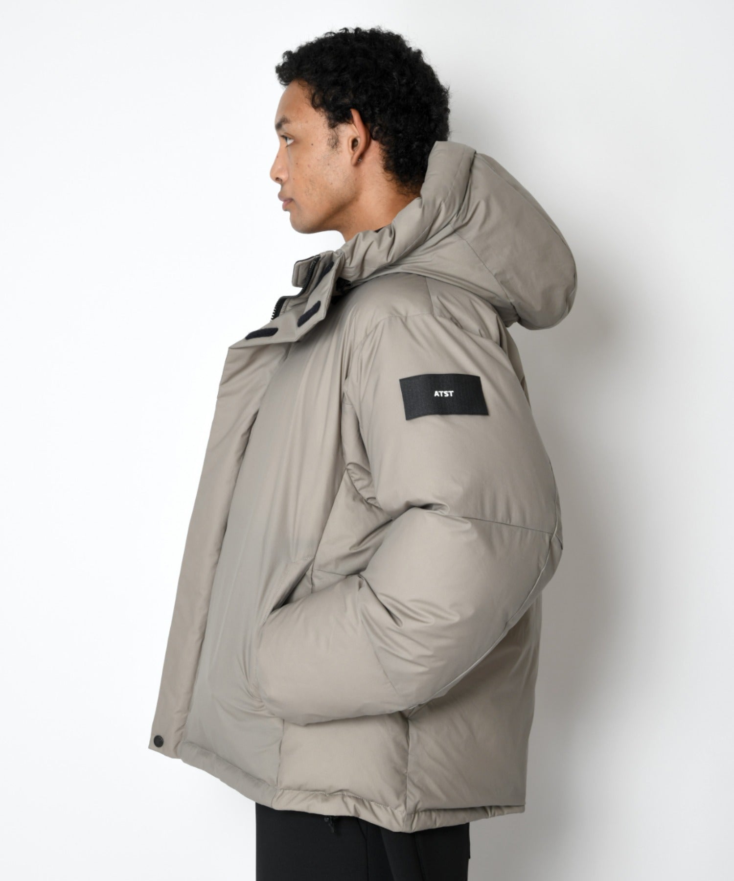 AOAP Collaboration Down Jacket - khaki
