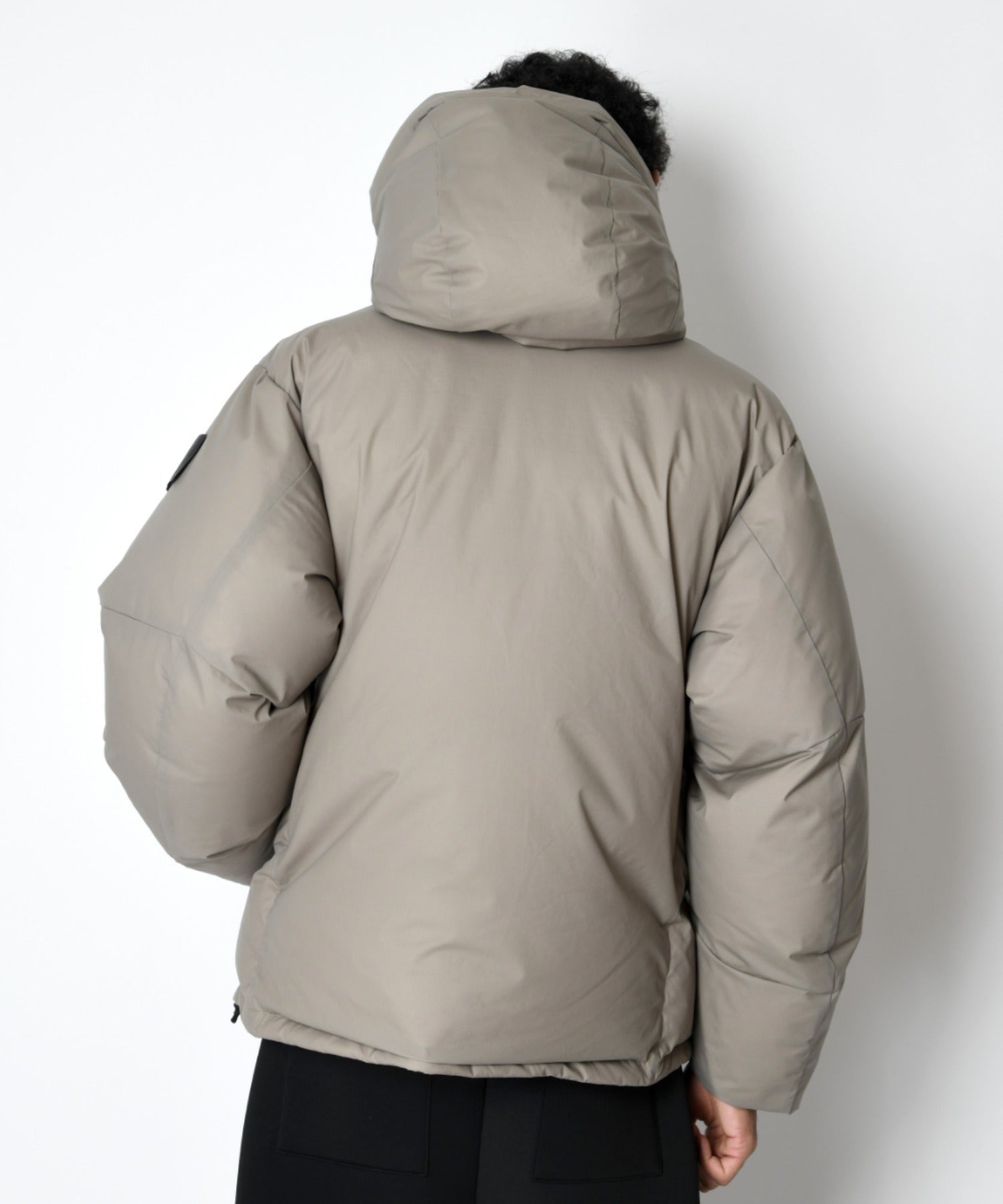 AOAP Collaboration Down Jacket - khaki
