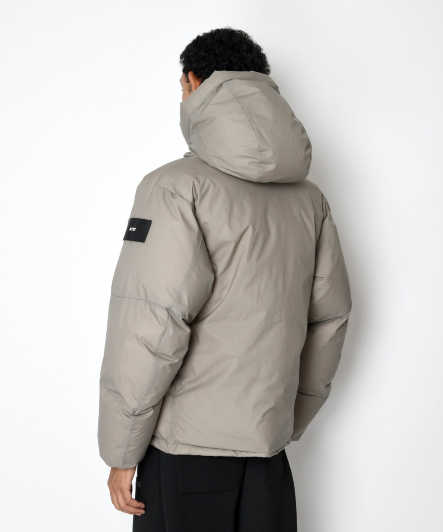 AOAP Collaboration Down Jacket - khaki