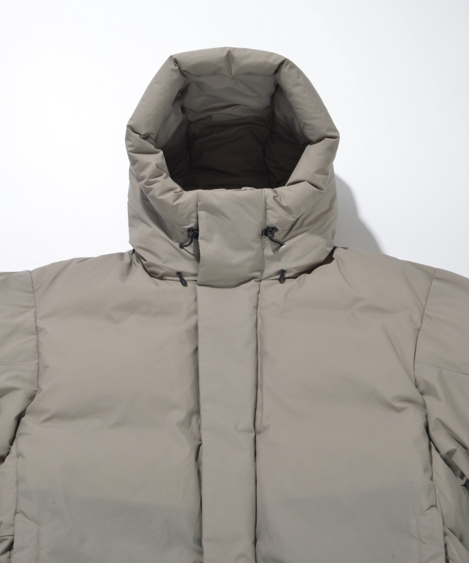 AOAP Collaboration Down Jacket - khaki