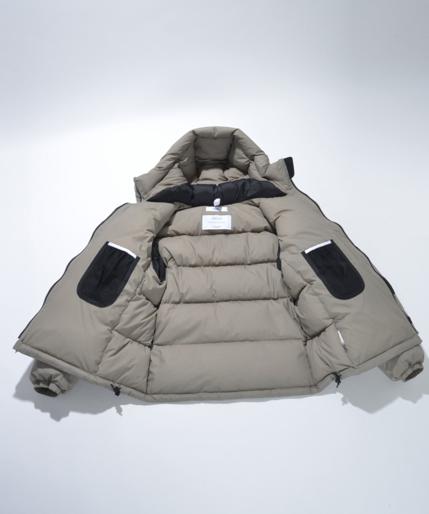 AOAP Collaboration Down Jacket - khaki