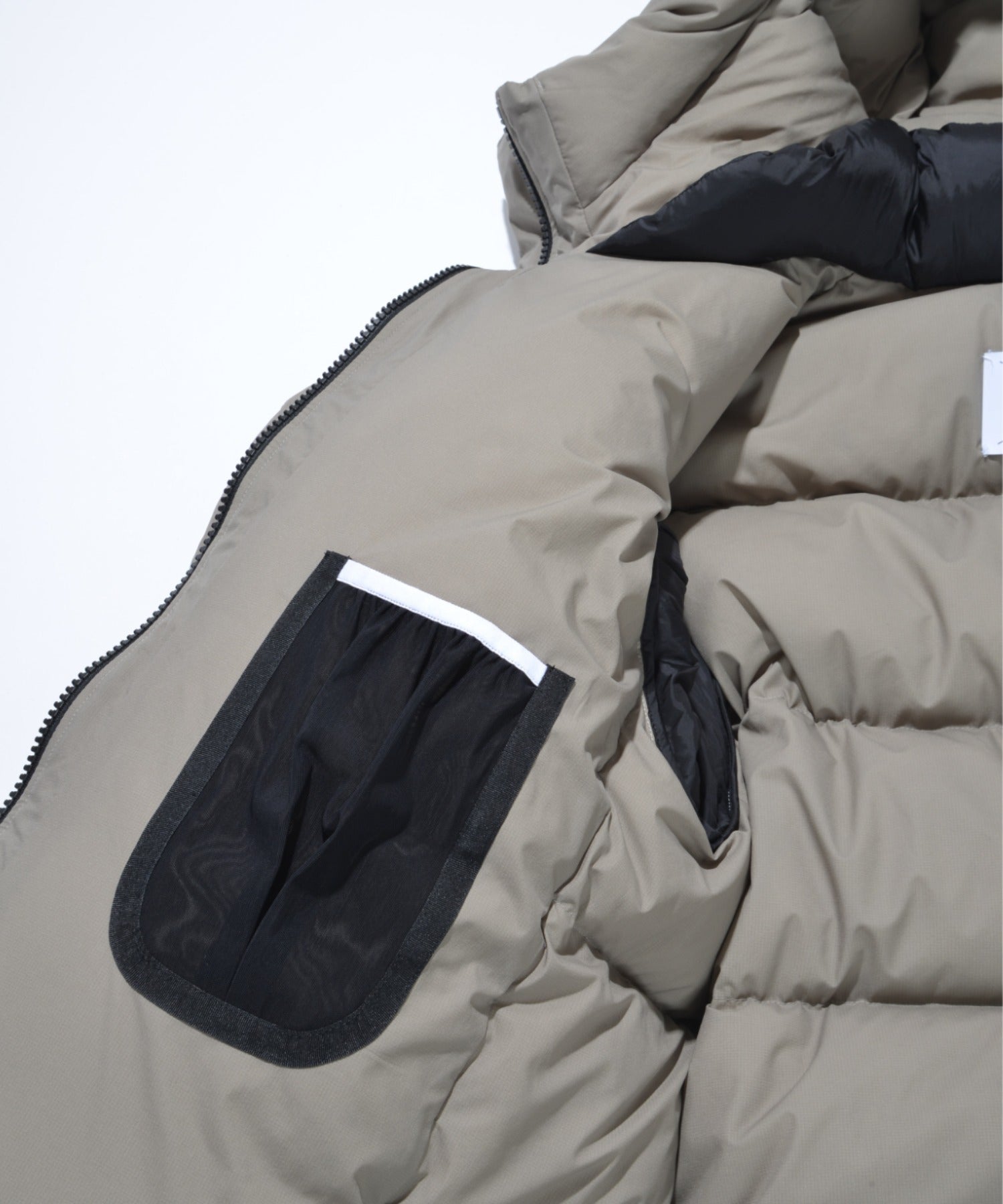 AOAP Collaboration Down Jacket - khaki
