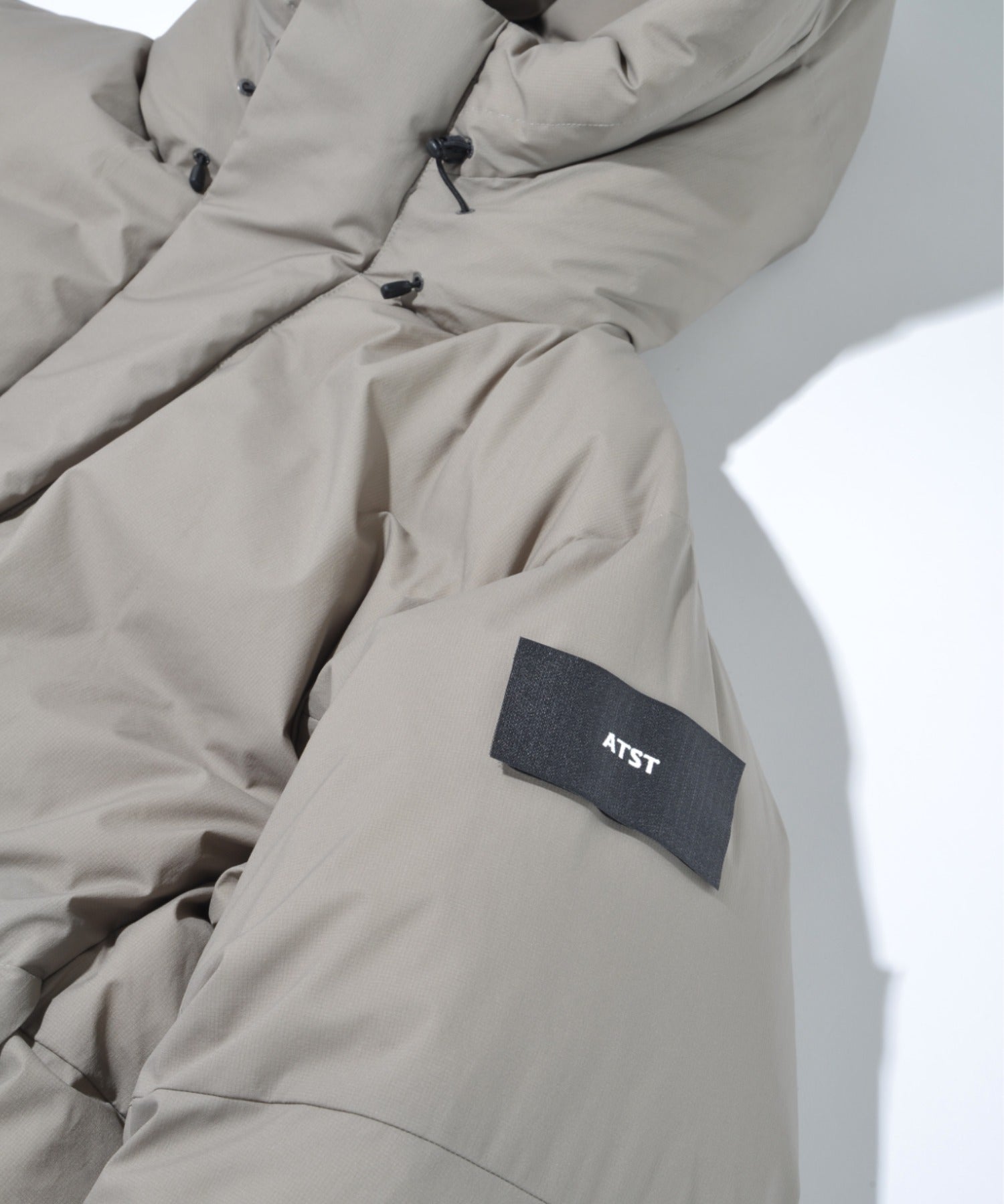 AOAP Collaboration Down Jacket - khaki