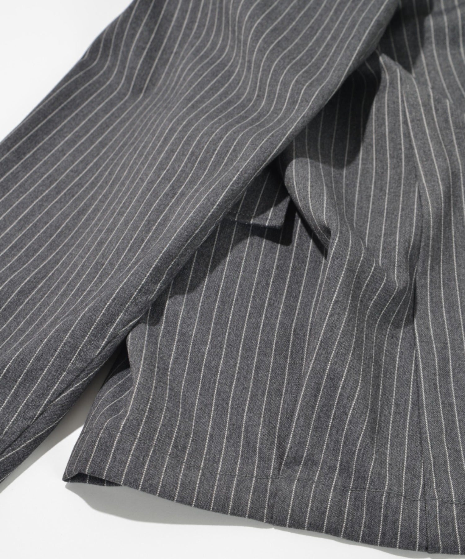 TR Pinstripe Jacket - gray/white