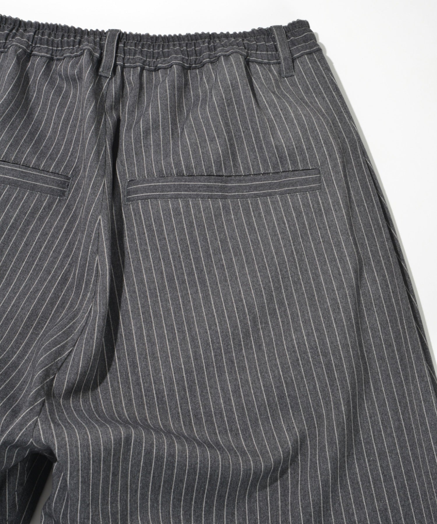 TR Pinstripe Side-tuck Wide Pants - gray/white