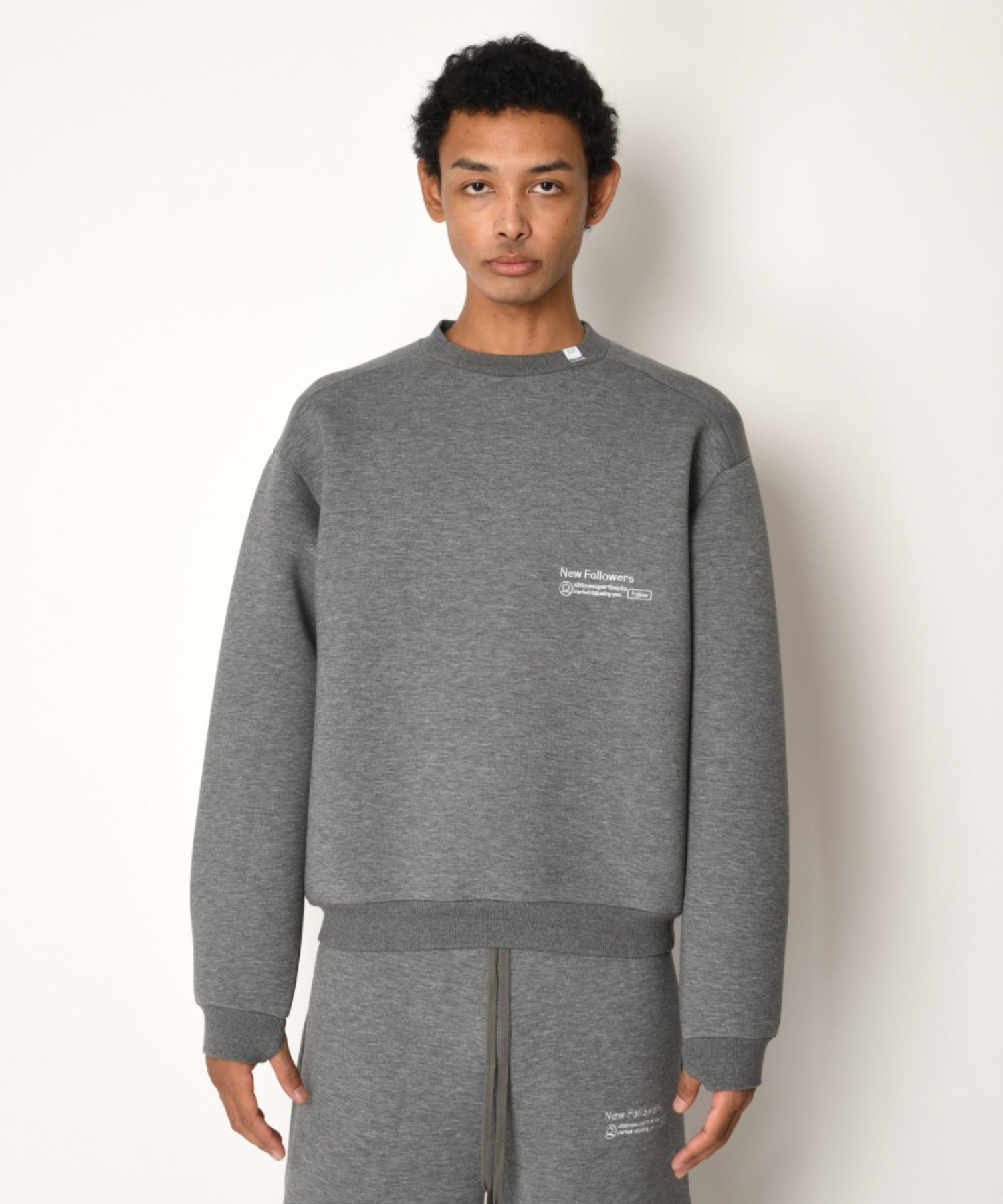 Double-knit Embroidery Crew-neck - ash c.gray