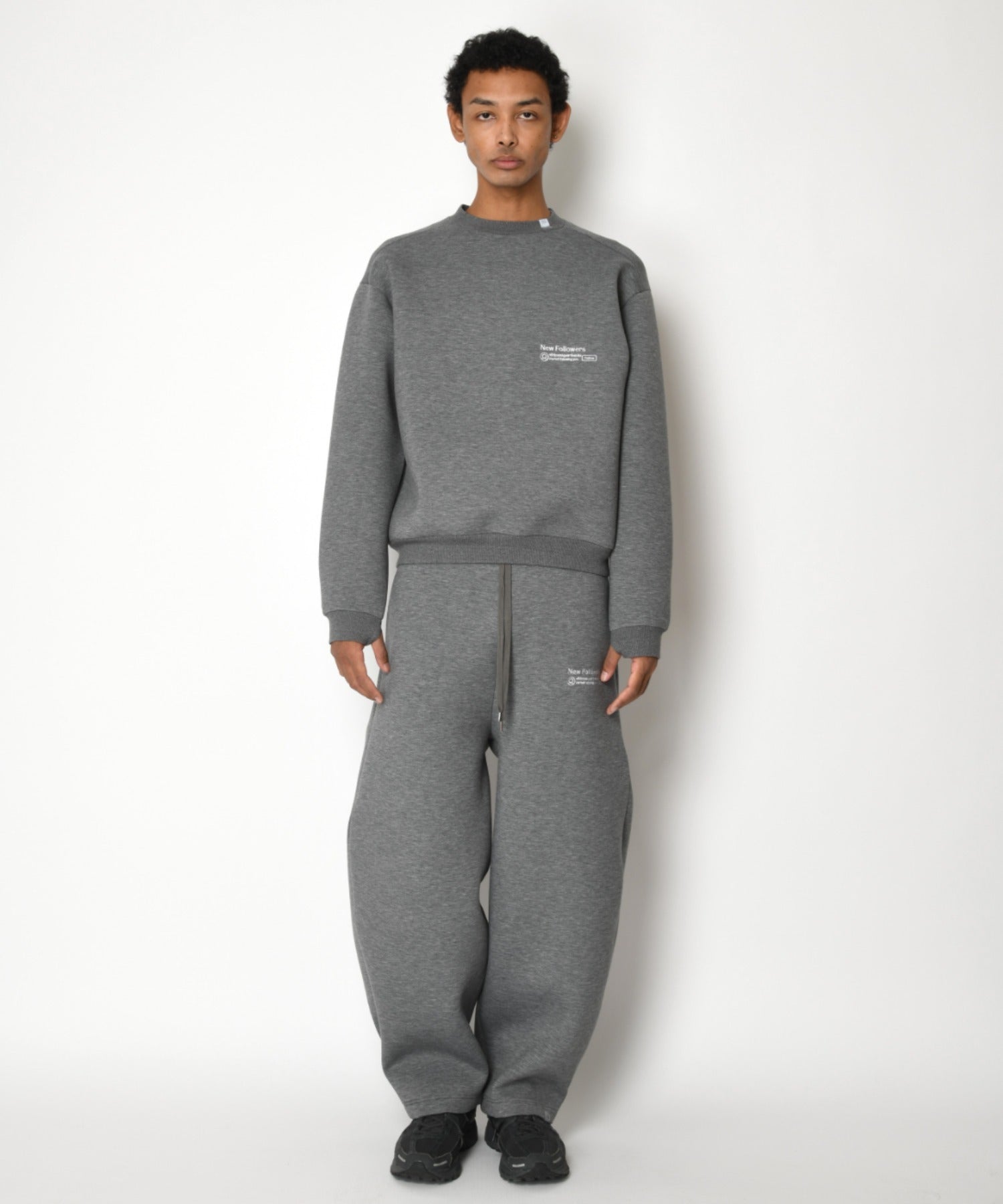 Double-knit Embroidery Crew-neck - ash c.gray