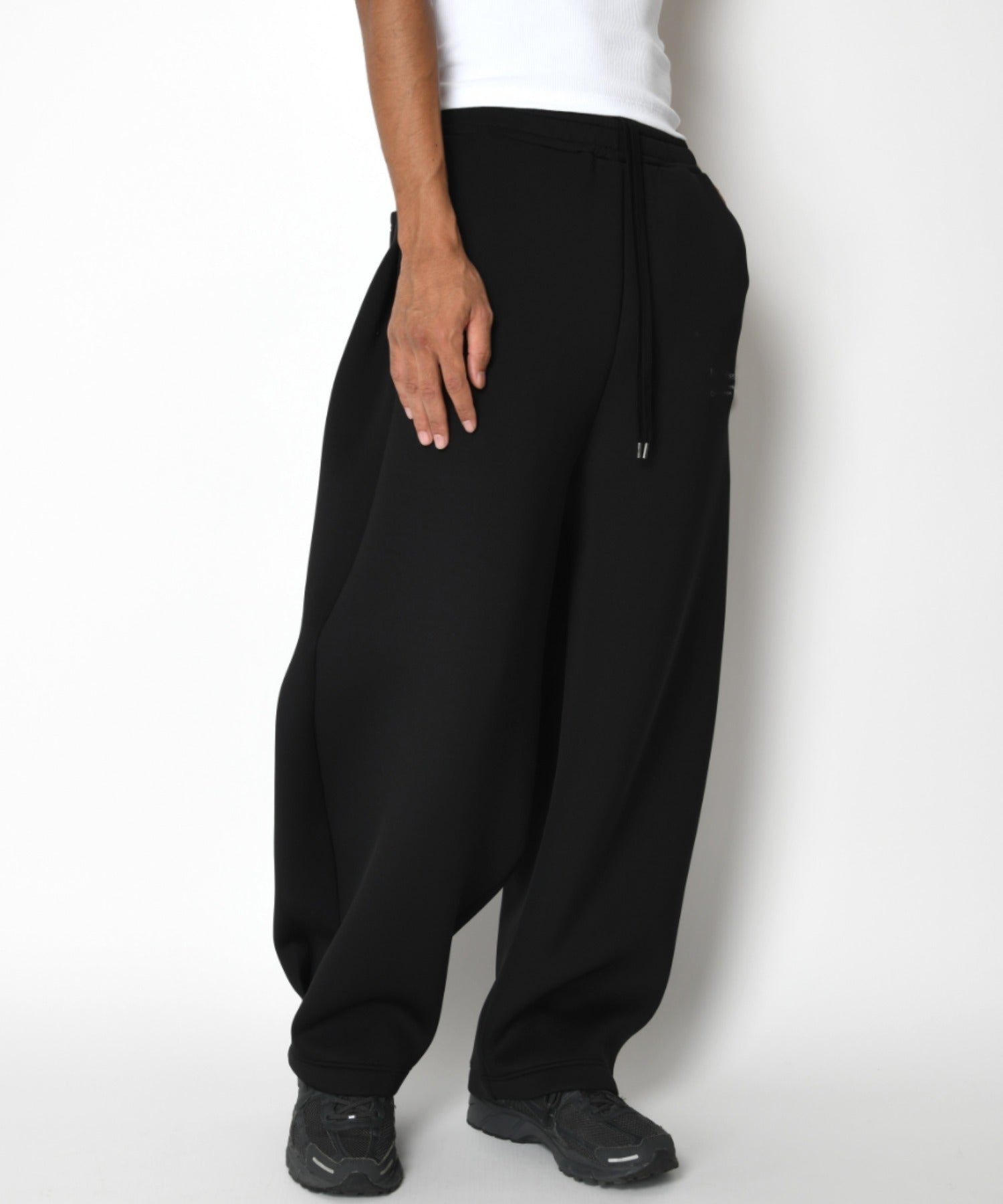 Double-knit Side-tuck Wide Pants (無地) - black