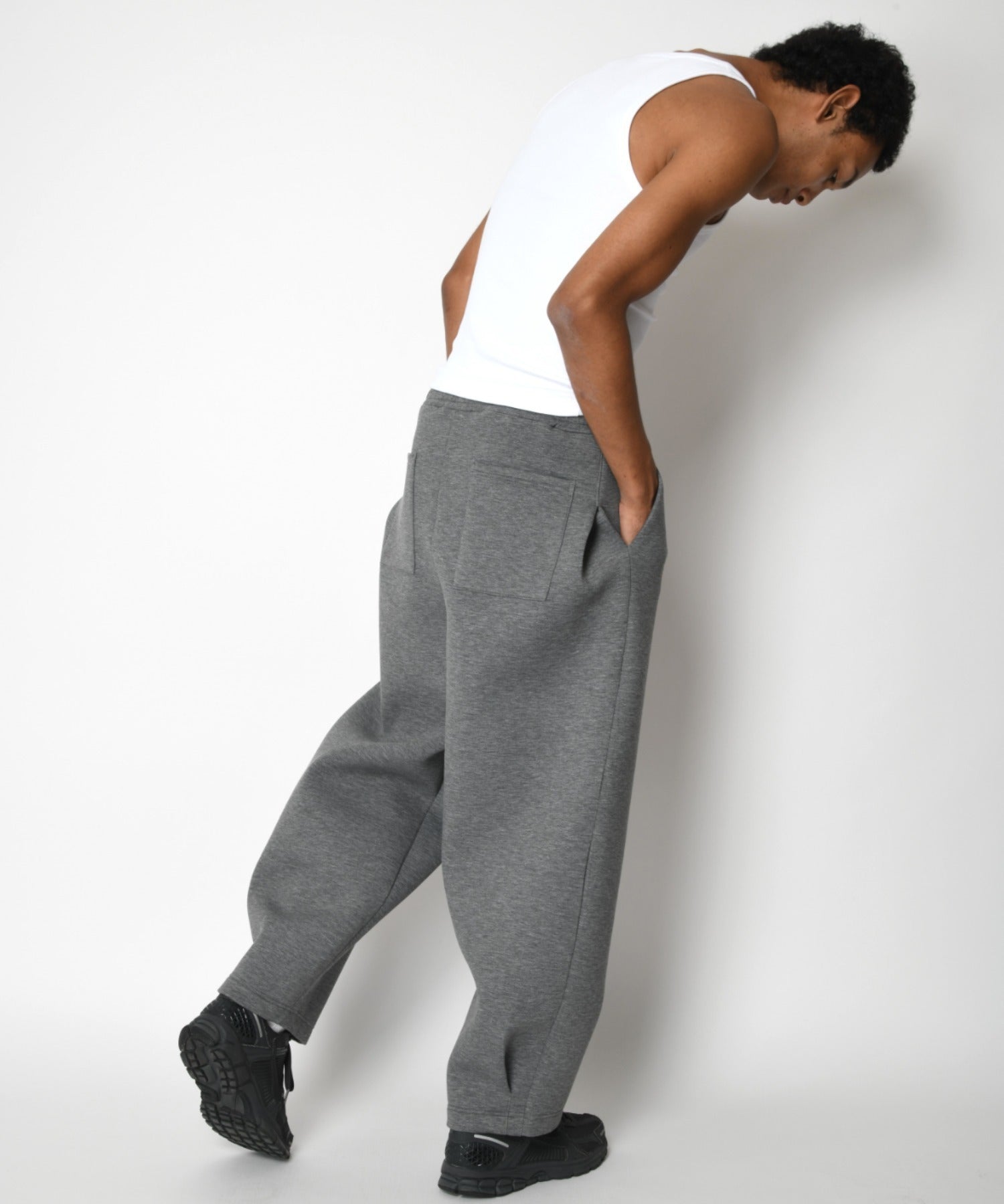 Double-knit Side-tuck Wide Pants (無地) - black