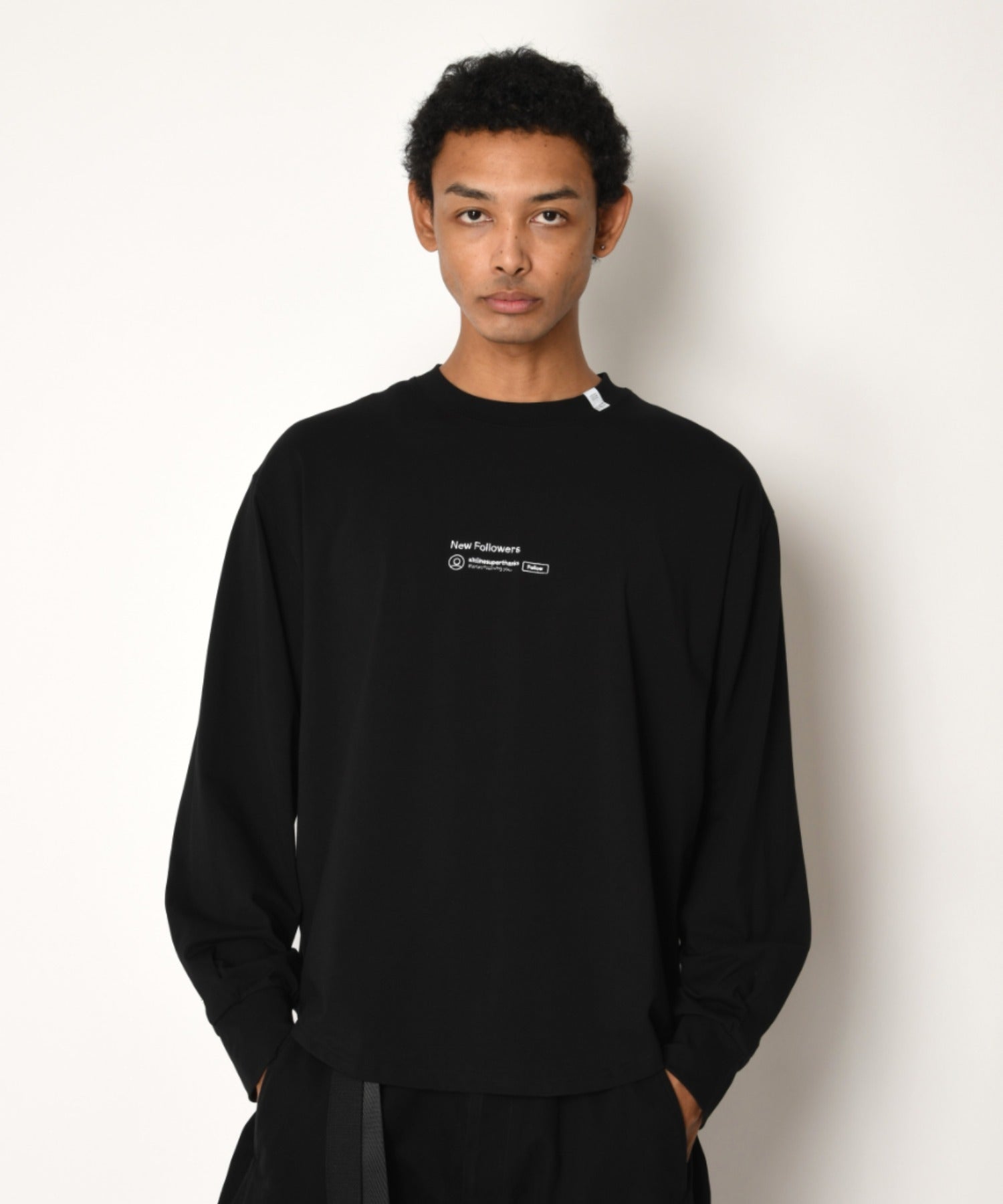 SBY Embroidery Refined L/S T-shirt - black
