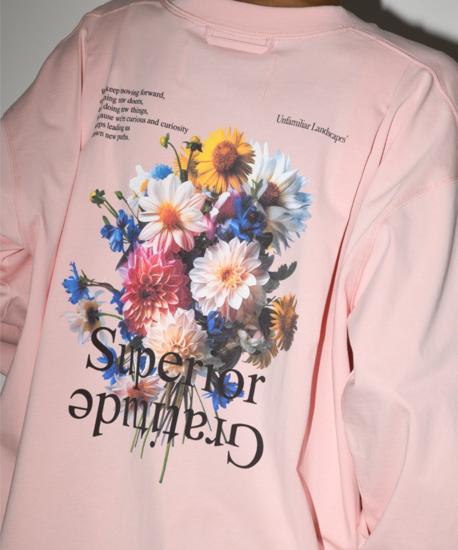 'Flower' L/S T - sage green