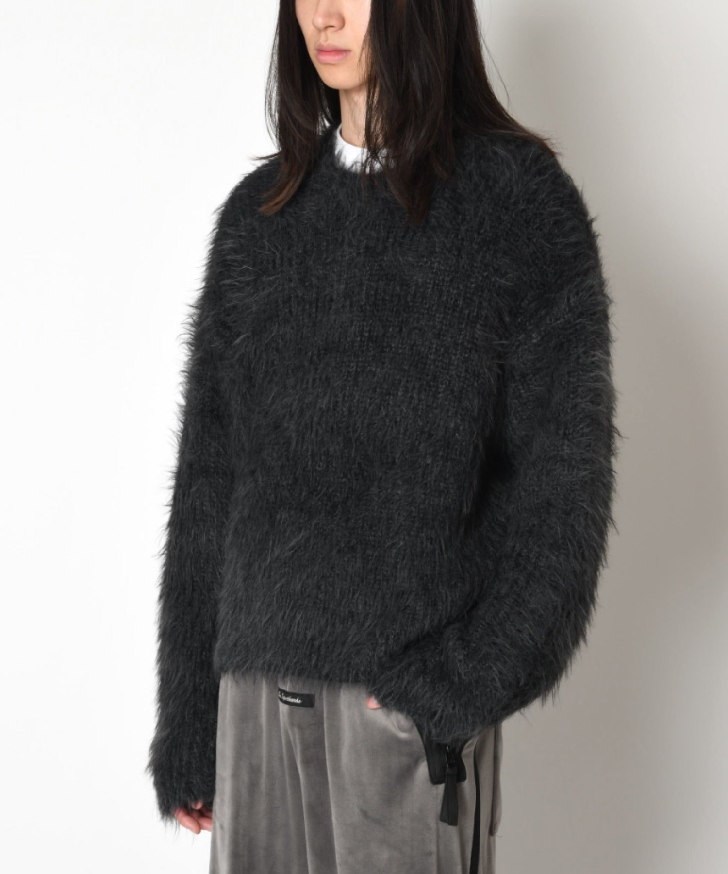 Crew neck volume shaggy knit - black/gy