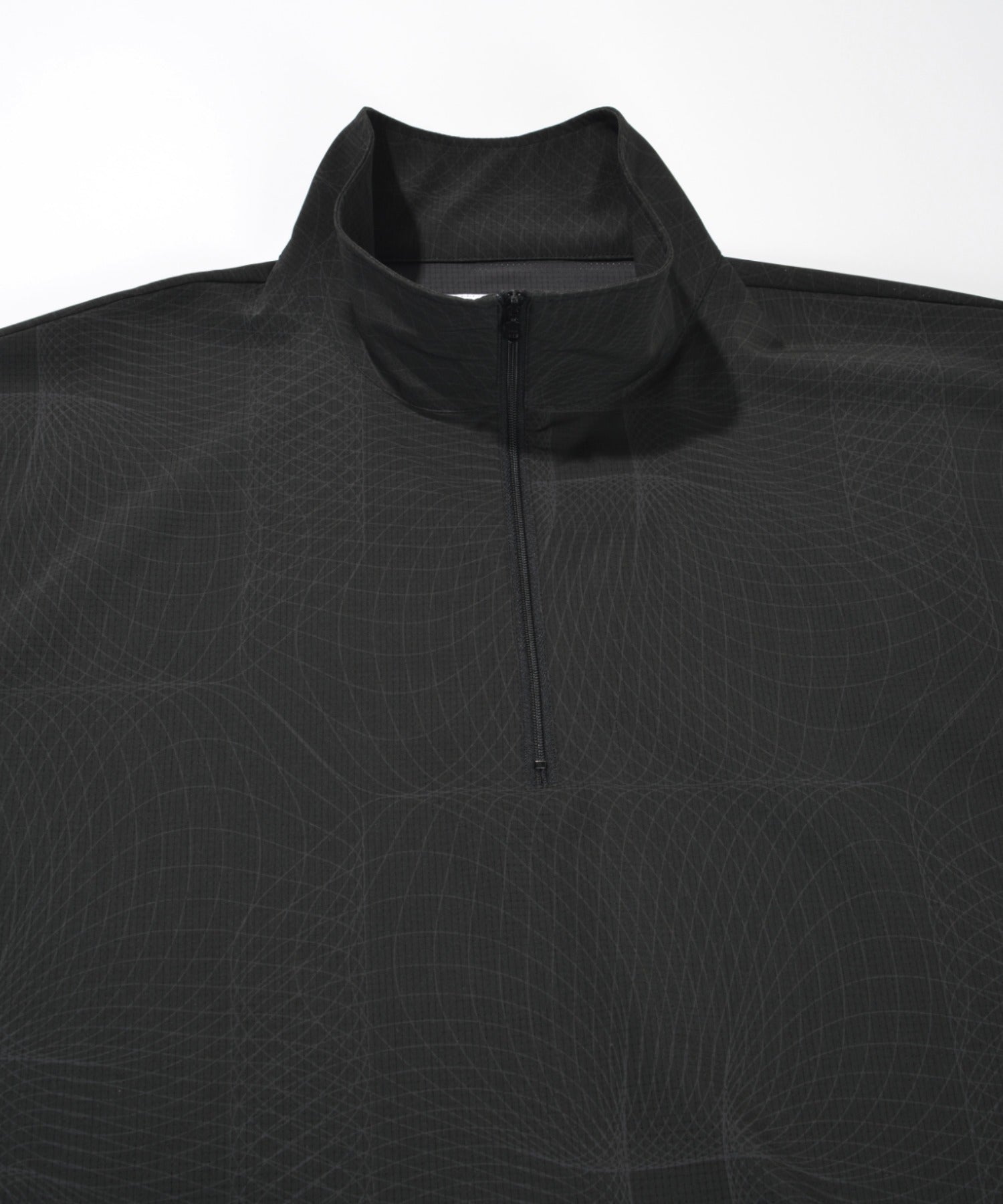 Technical S/S high-zip pullover - black