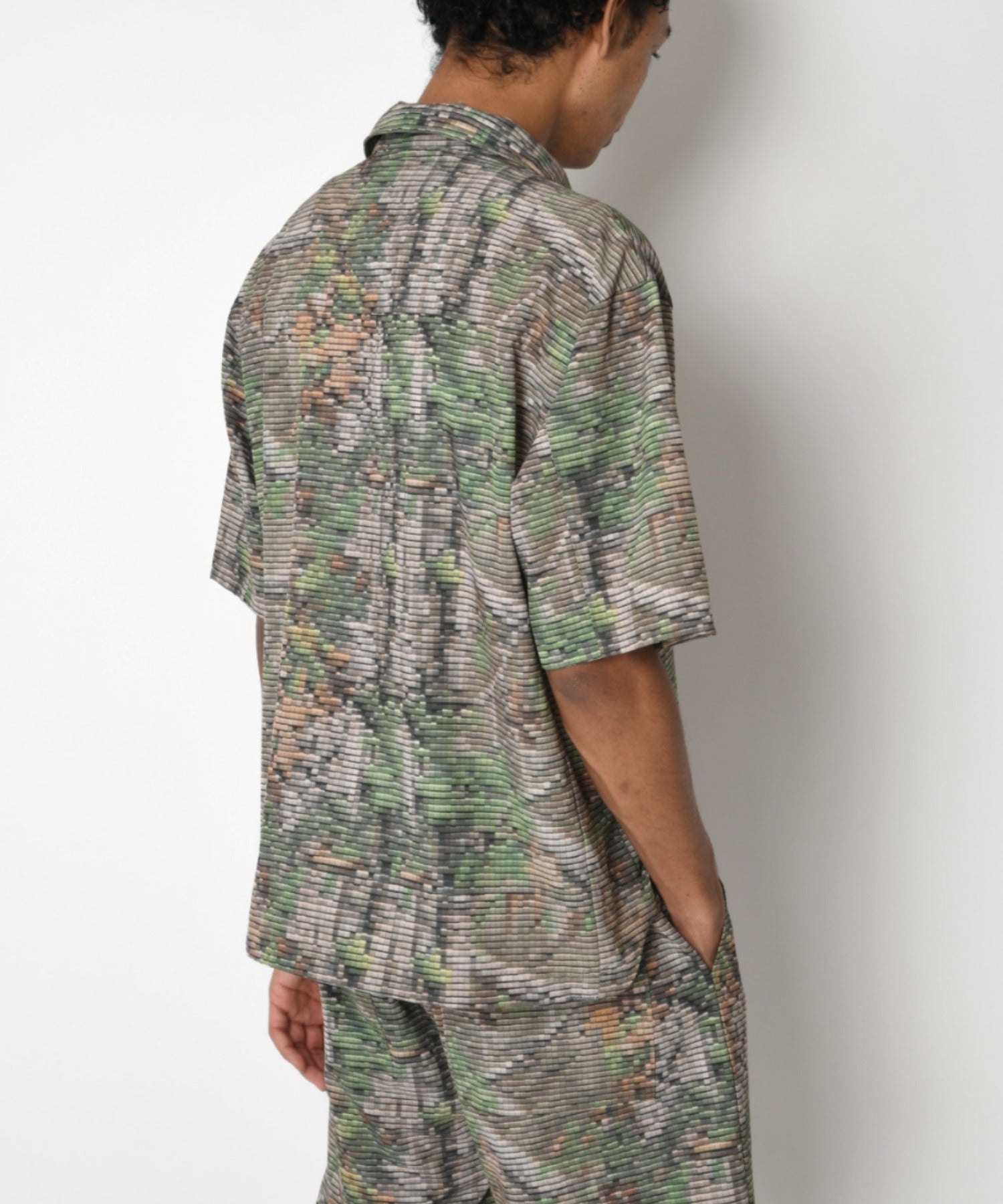 Technical S/S high-zip pullover - mosictree