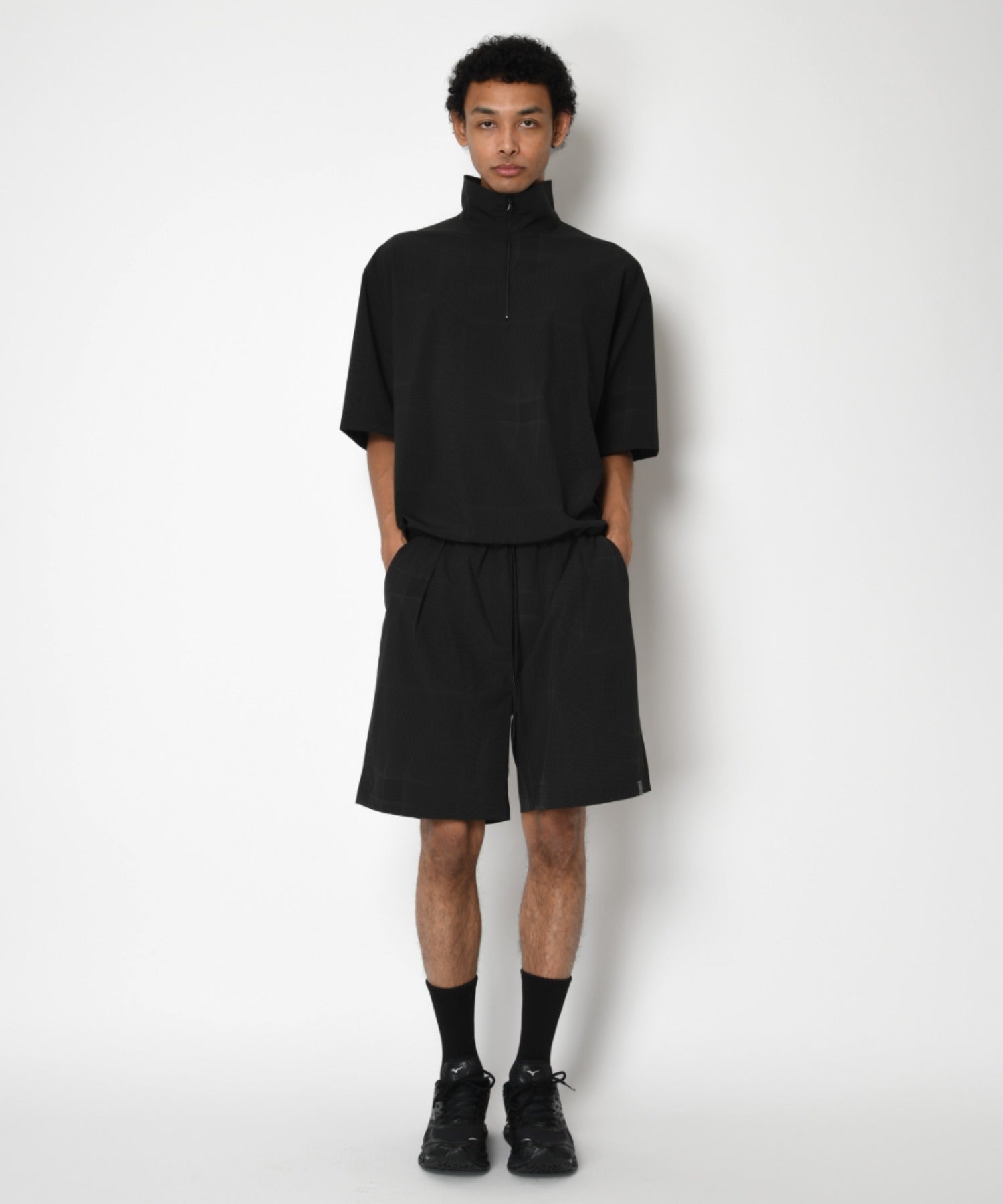 Technical easy shorts - lineblack