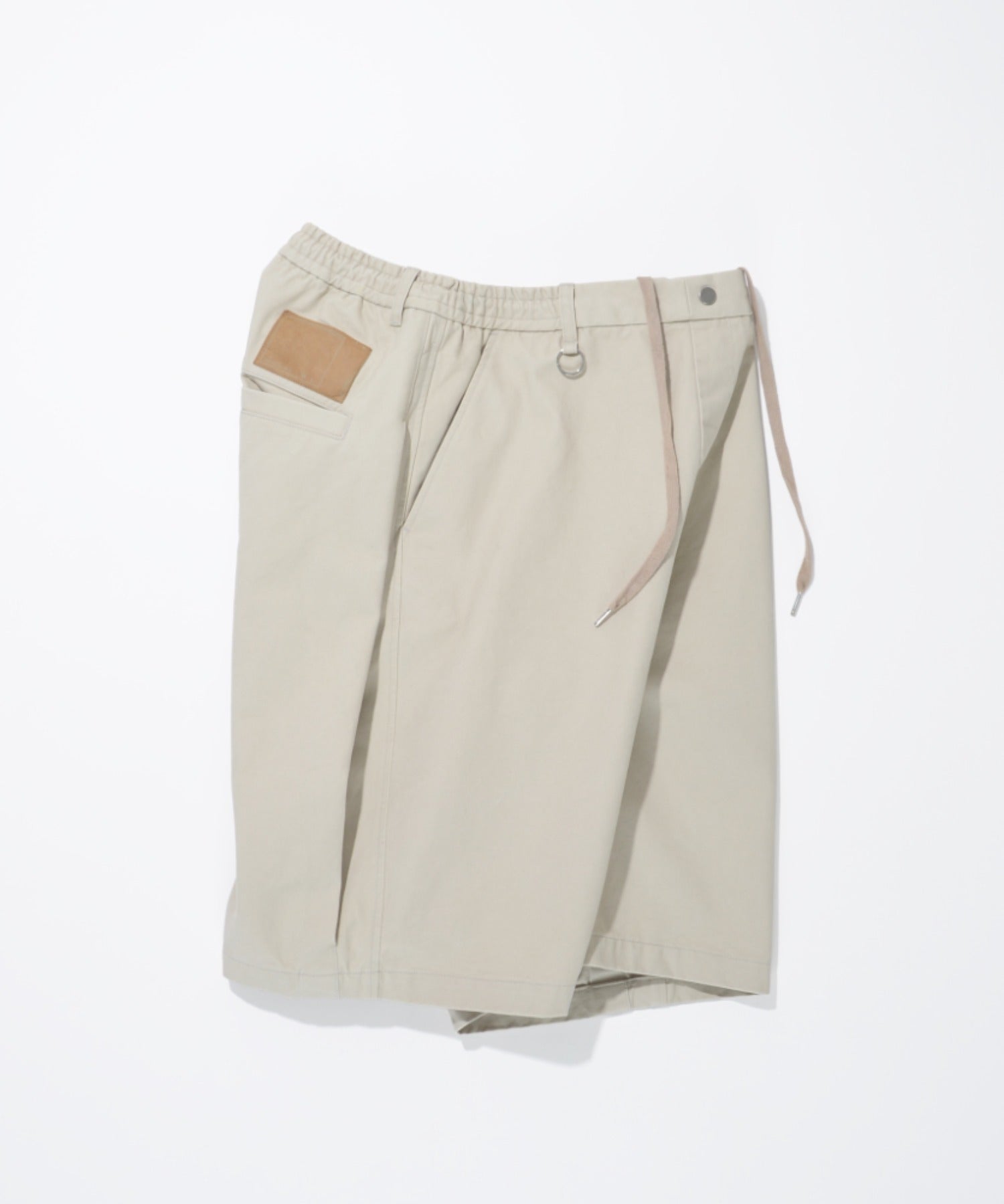 Pigment dyed Twill side-tuck shorts - black