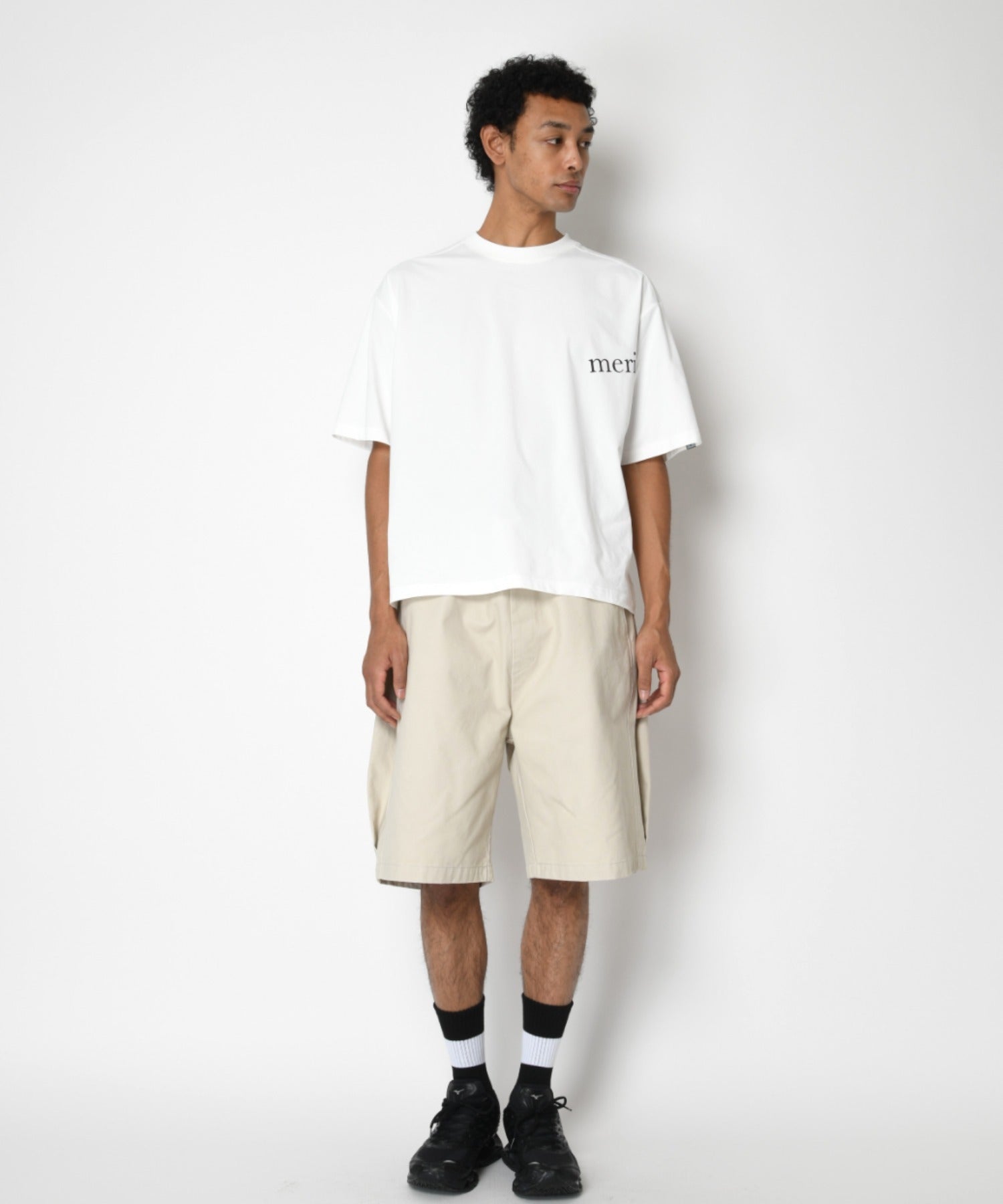 Pigment dyed Twill side-tuck shorts - ivory
