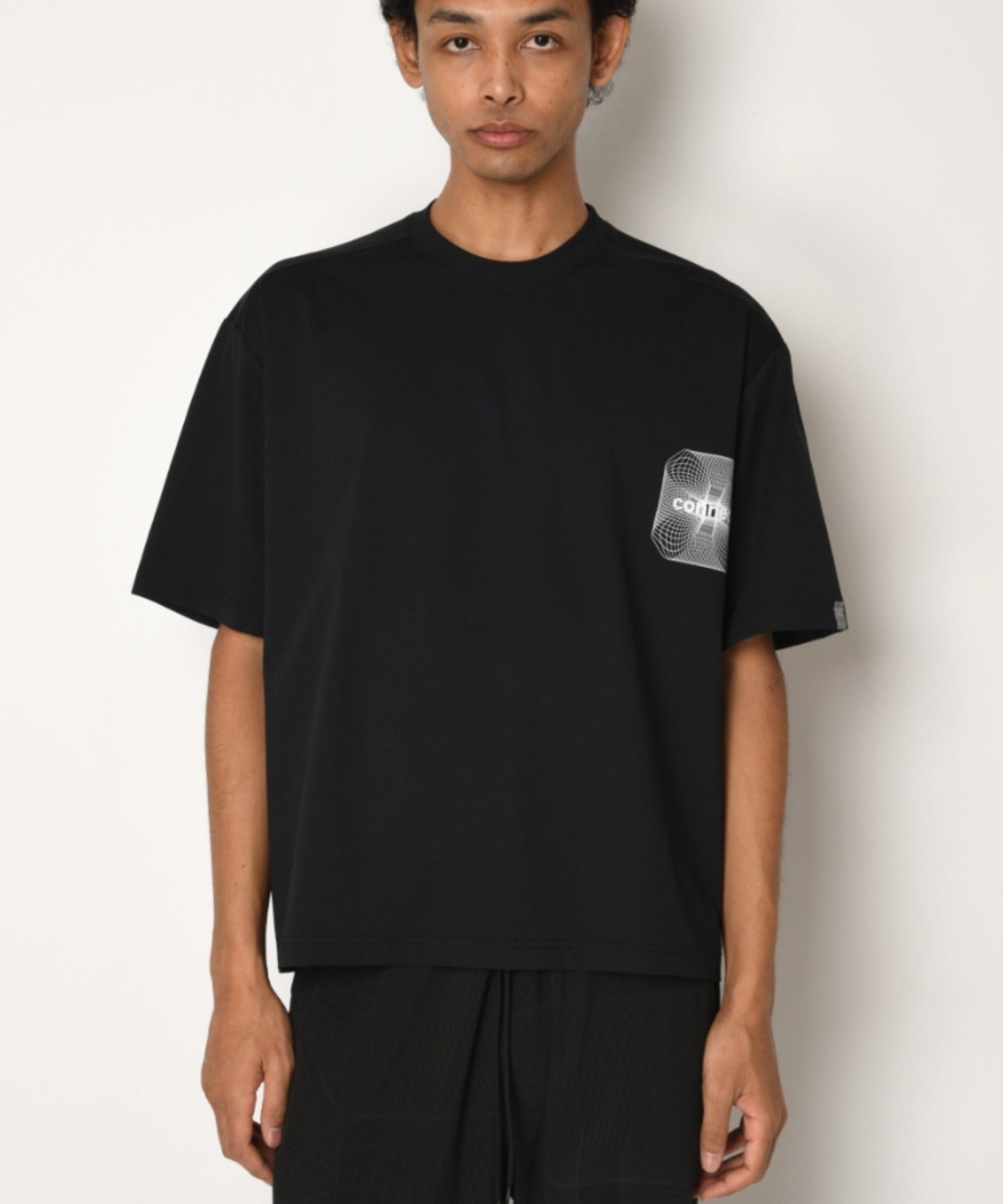 [connect] Functional S/S T-shirt - black