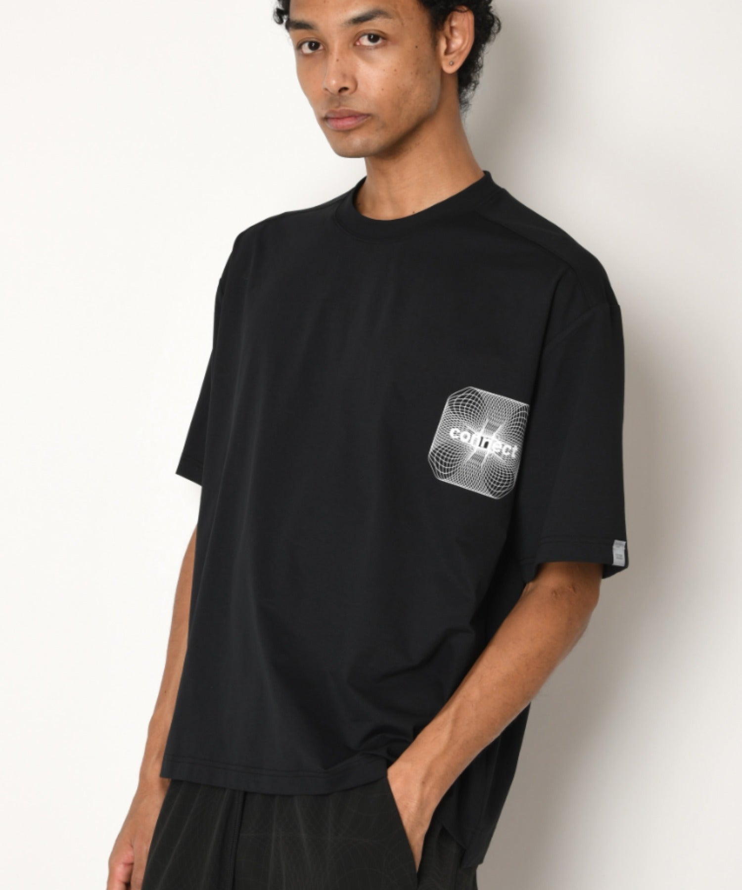 [connect] Functional S/S T-shirt - black