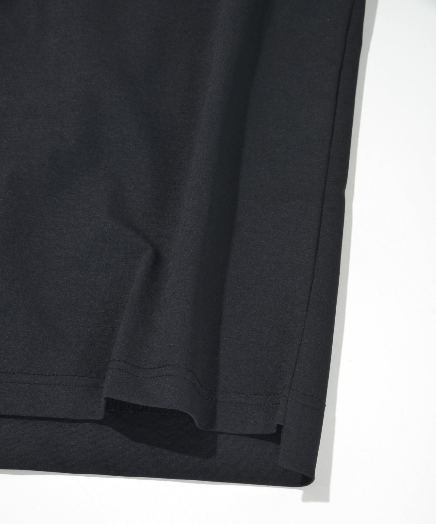 [connect] Functional S/S T-shirt - black