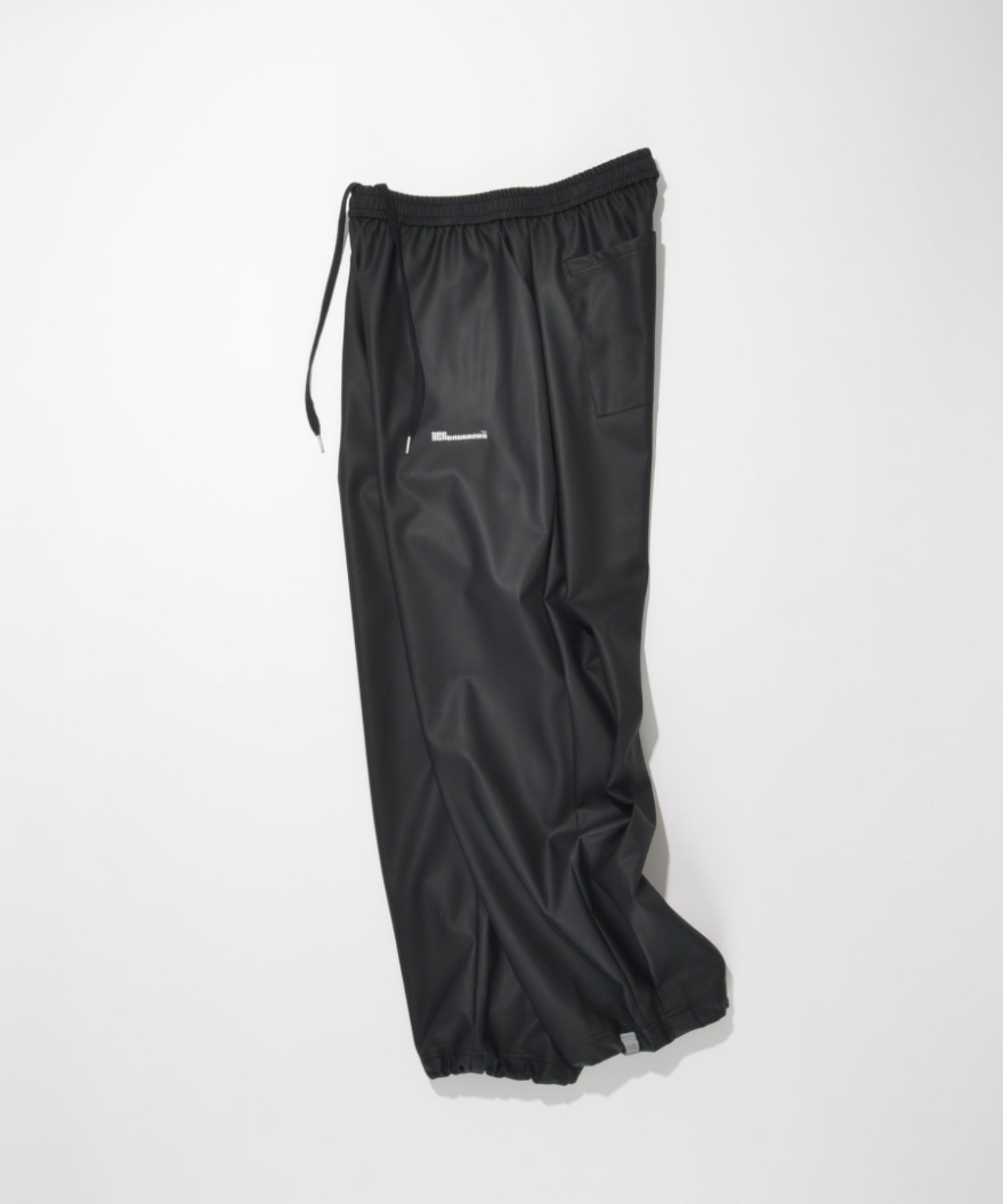 Side-tuck balloon pants - matte black