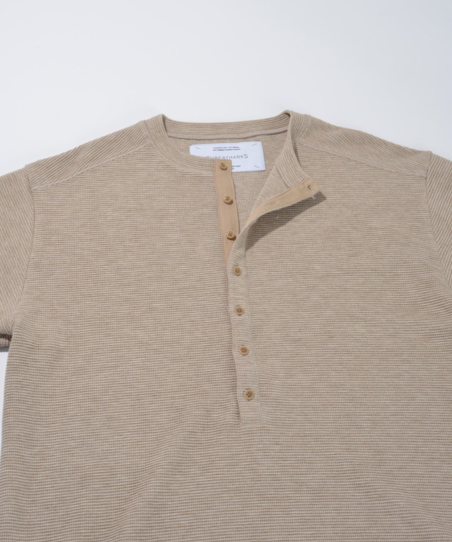 Waffle henley neck L/S T-shirt- black