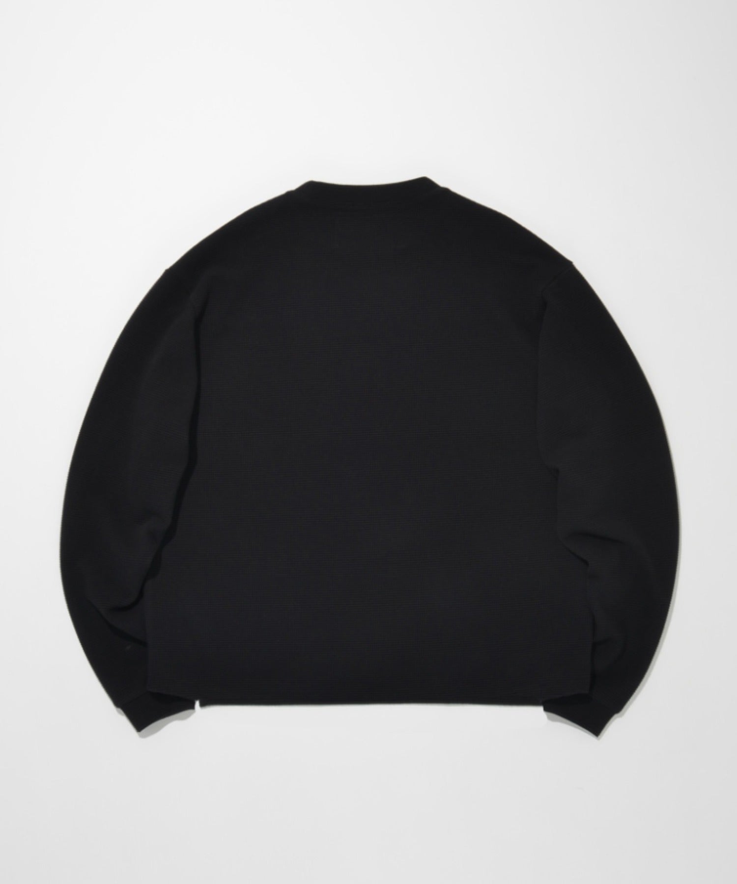 Waffle henley neck L/S T-shirt- black