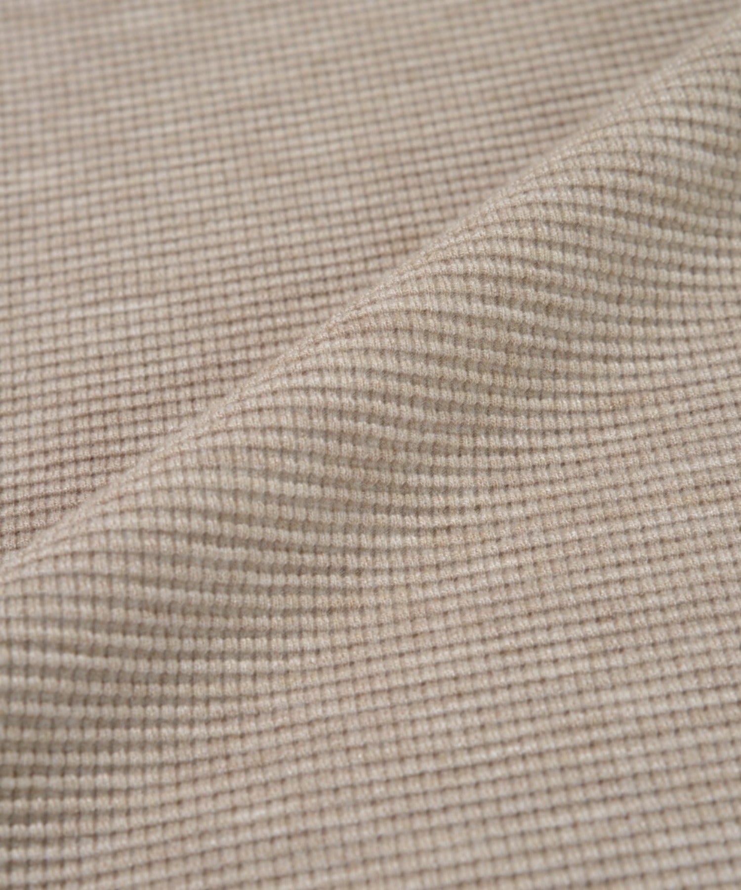 Waffle henley neck L/S T-shirt (back print) - beige