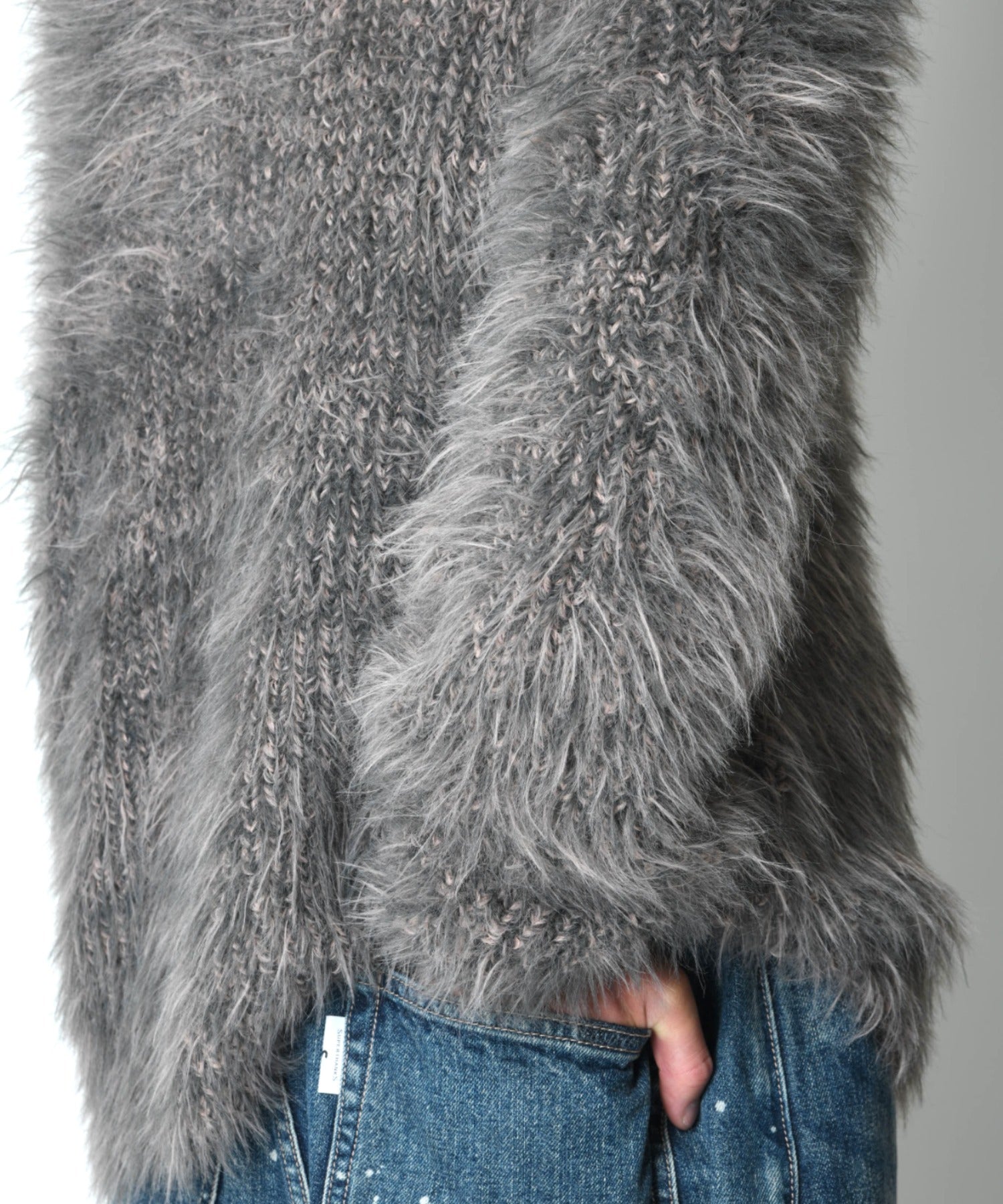 Crew neck volume shaggy knit - gray/bk