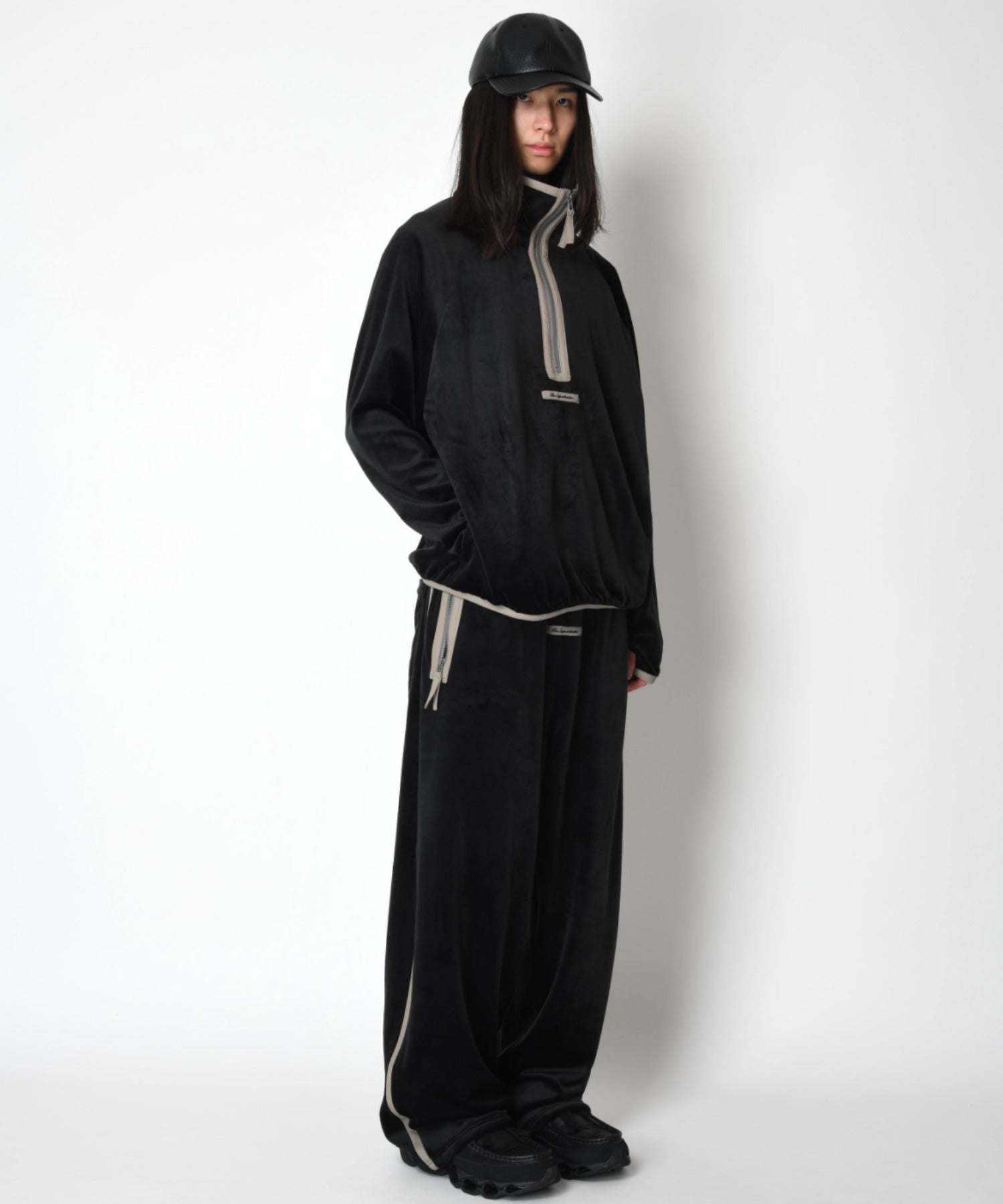 Velour Half zip pullover - black/gy
